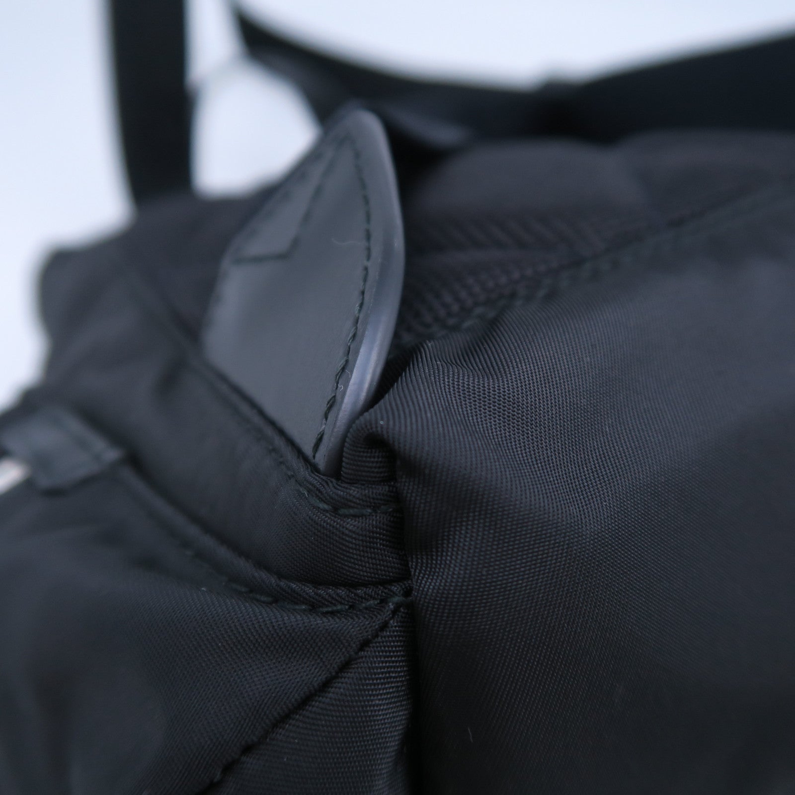BURBERRY 尼龍Backpack銀扣背包黑色