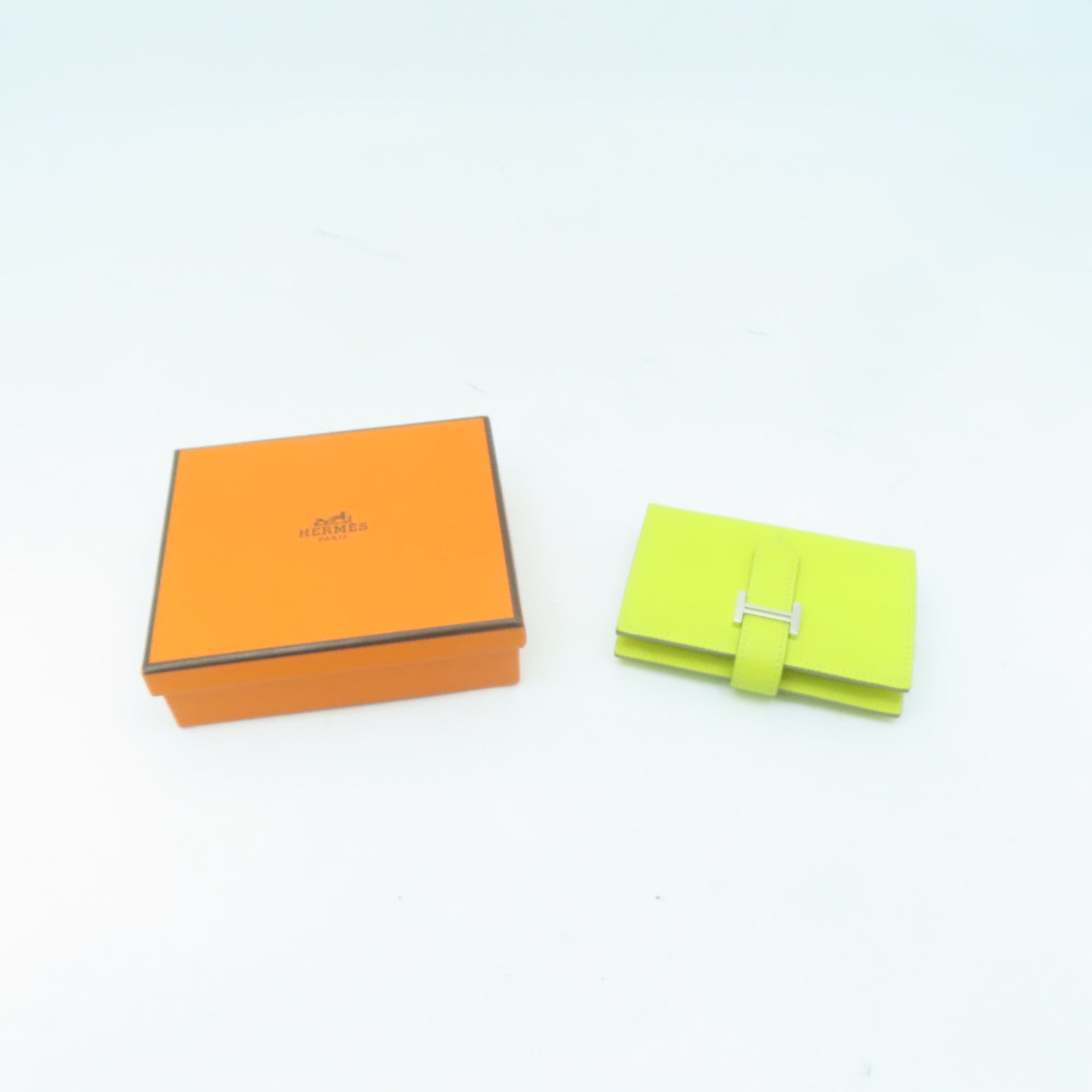 HERMES Epsom皮革Bearn Card Holder銀扣卡片套檸檬黄色