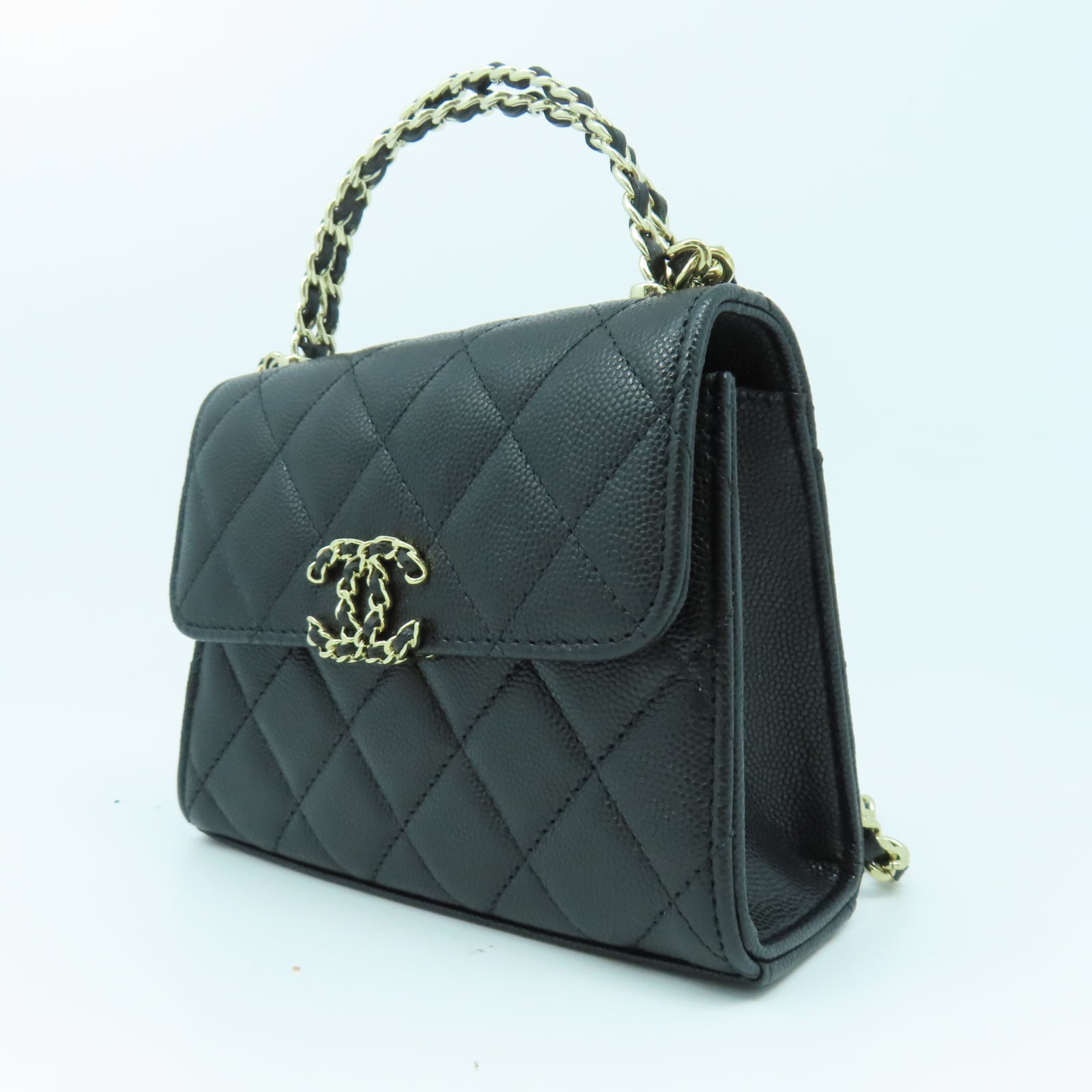 CHANEL 菱格Caviar皮革Chain Shoulder銀扣鏈帶手挽肩背兩用袋黑色