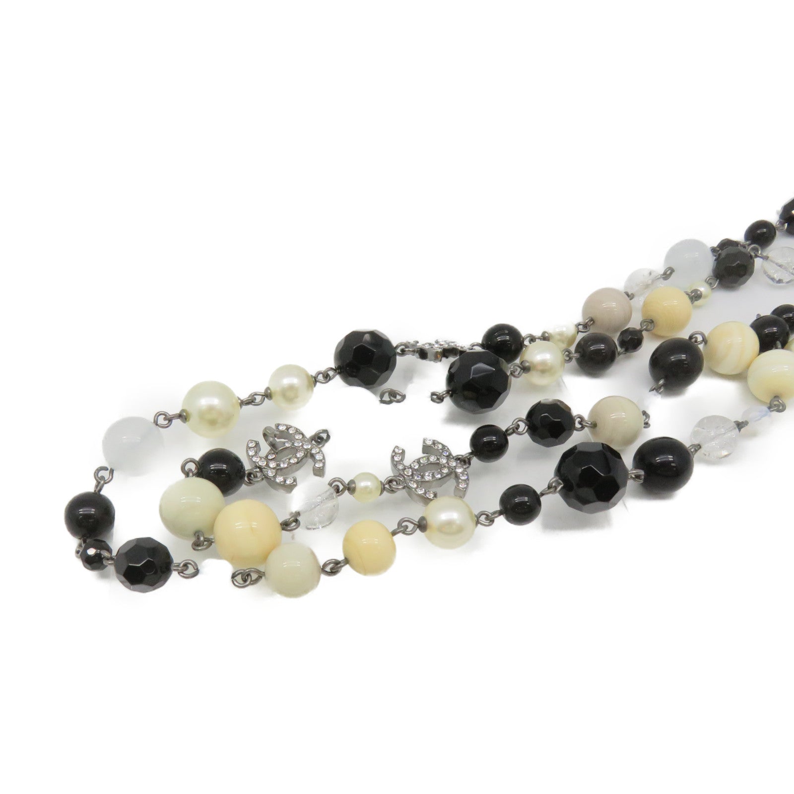 CHANEL Metal/Imitation Pearl CC Necklace Pearl/Clear/Black/Silver