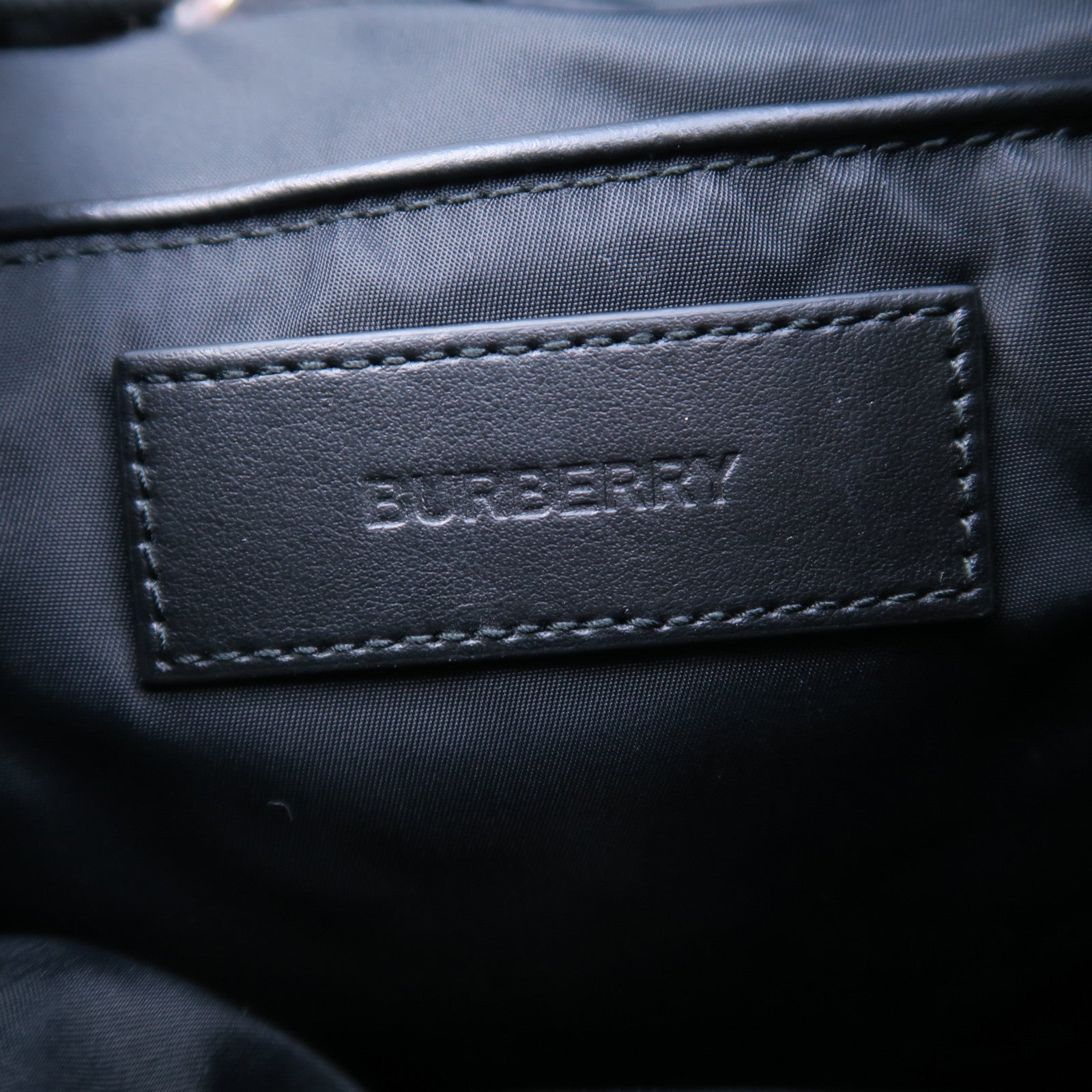 BURBERRY 尼龍Backpack銀扣背包黑色