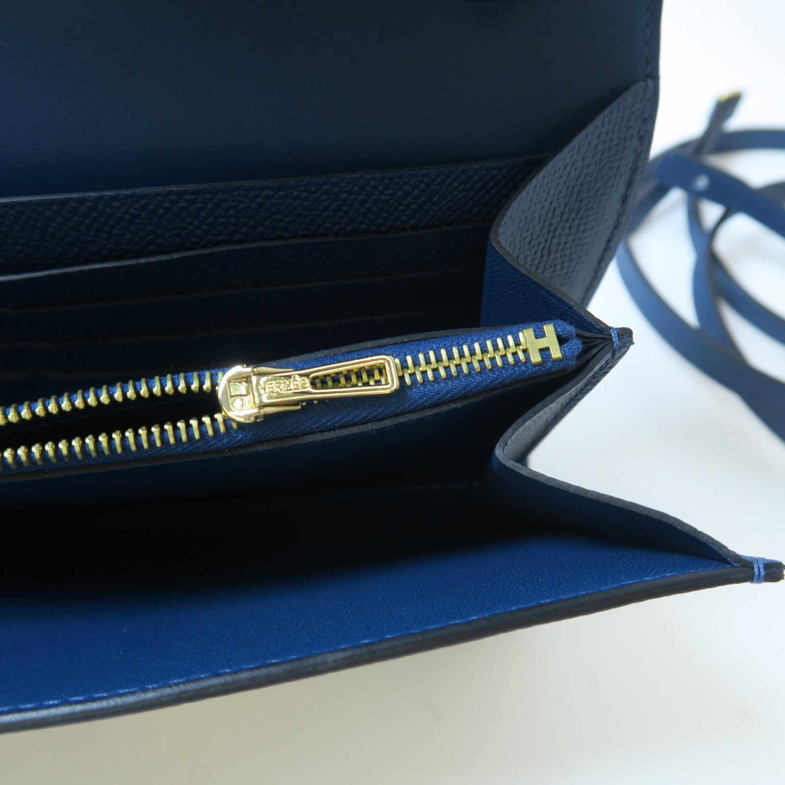 HERMES Veau Epsom皮革Constance To Go金扣肩背袋藍色