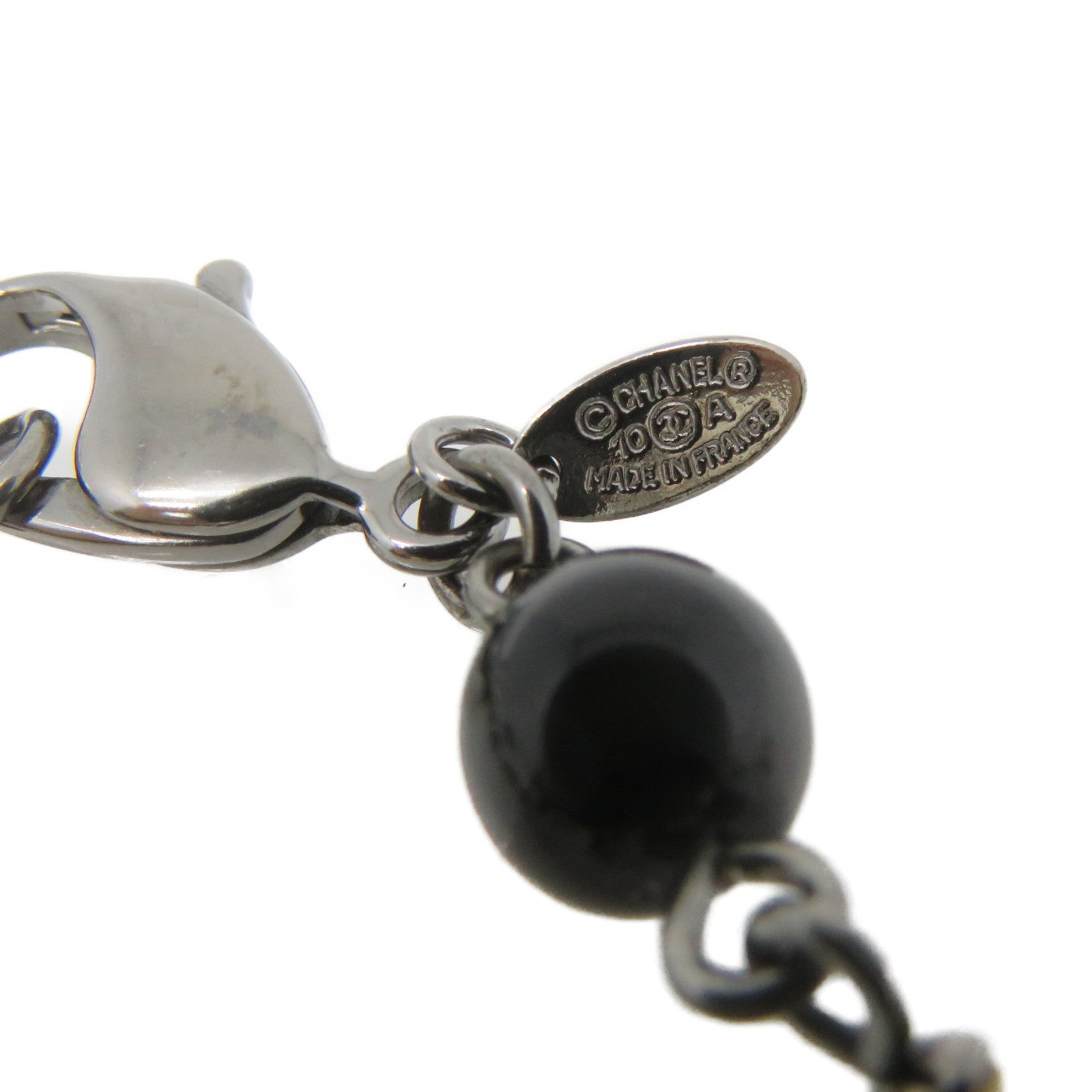 CHANEL Metal/Imitation Pearl CC Necklace Pearl/Clear/Black/Silver