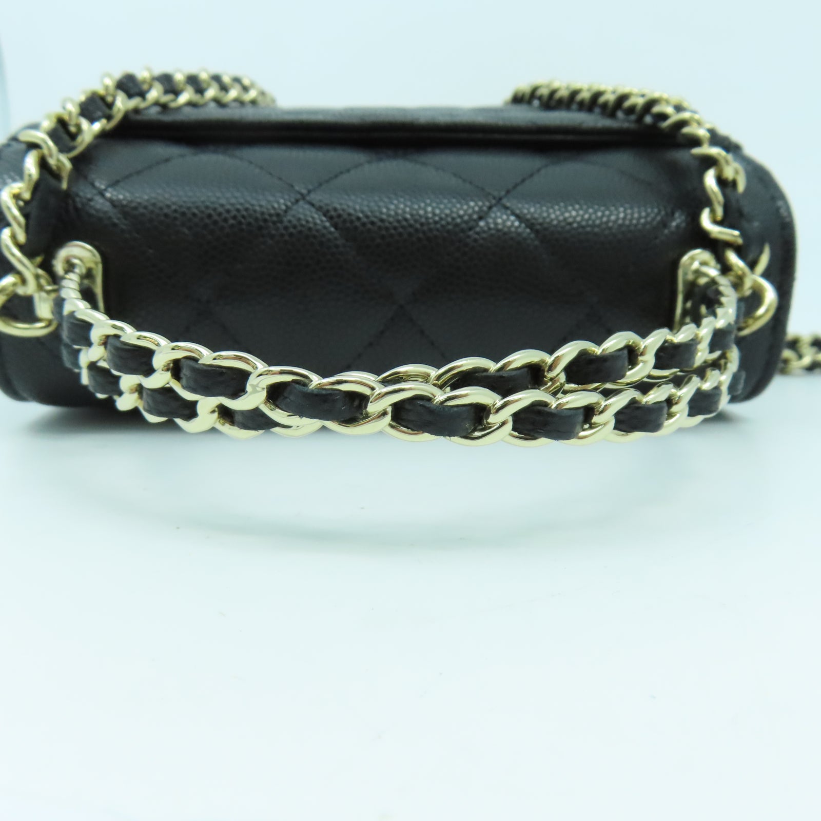 CHANEL 菱格Caviar皮革Chain Shoulder銀扣鏈帶手挽肩背兩用袋黑色