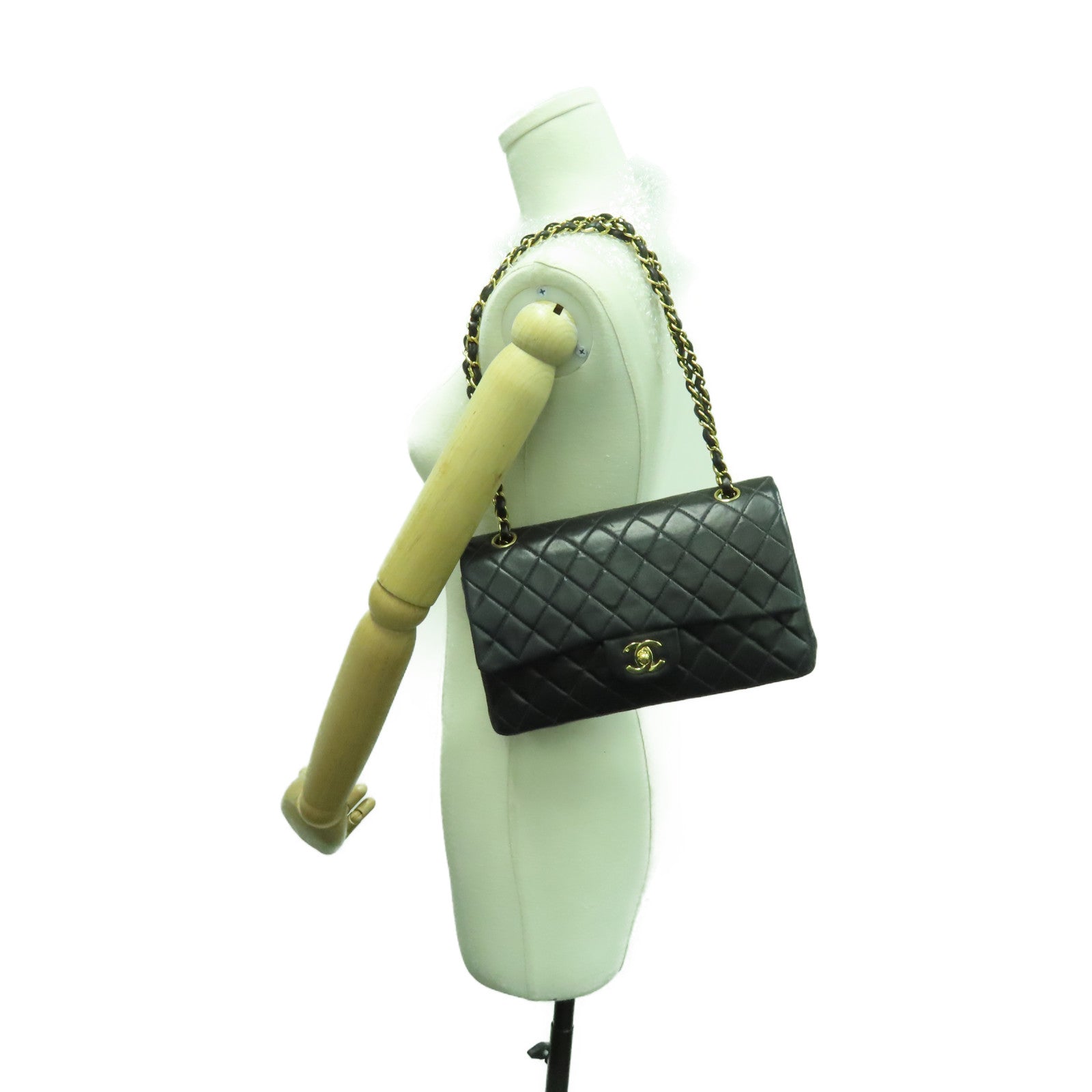 CHANEL 【激減優惠】菱格羊皮皮革Classic Flap Jumbo Chain Shoulder Bag銀扣鏈帶肩背袋黑色
