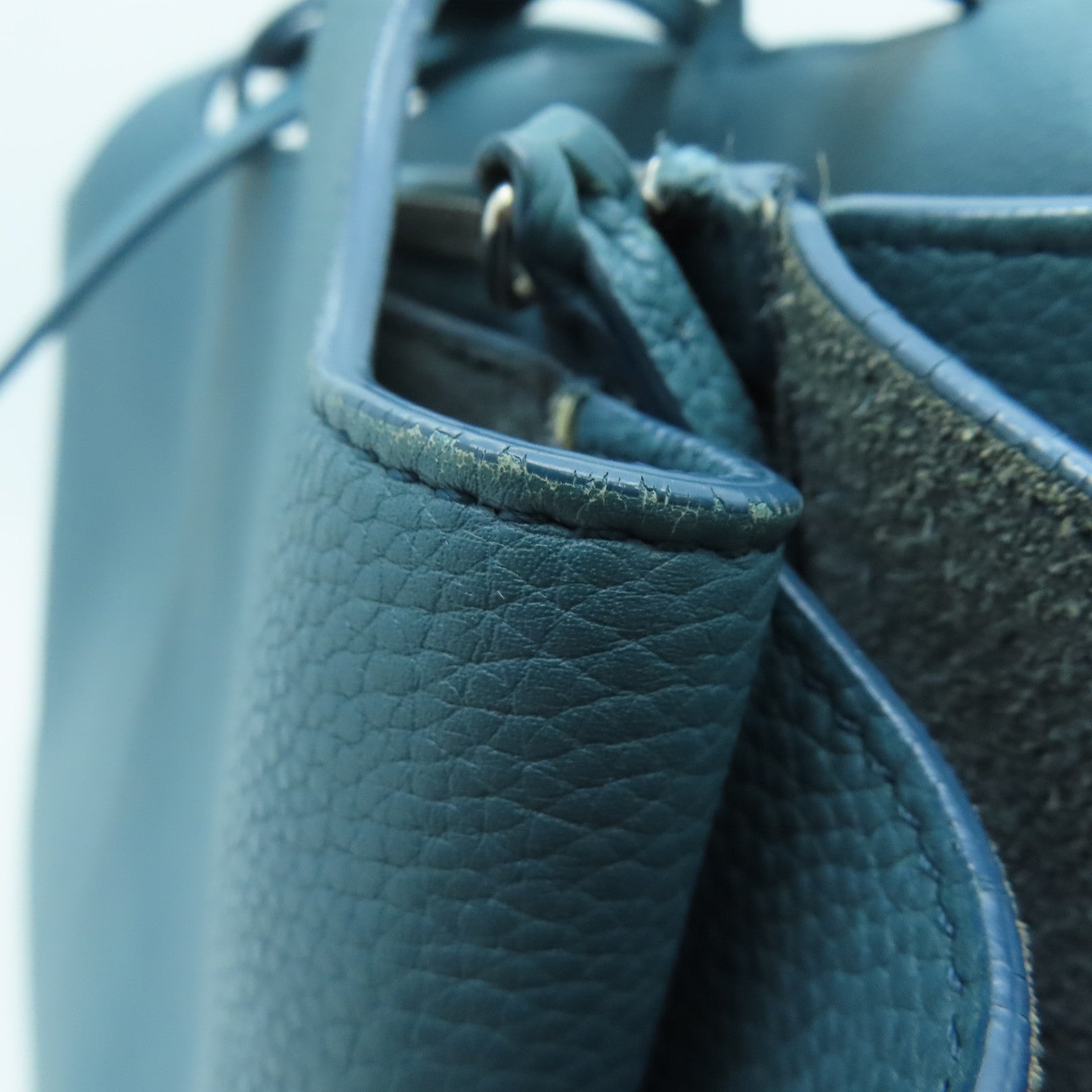 CELINE [Sharp Discount] Cowhide Leather Handbag Blue