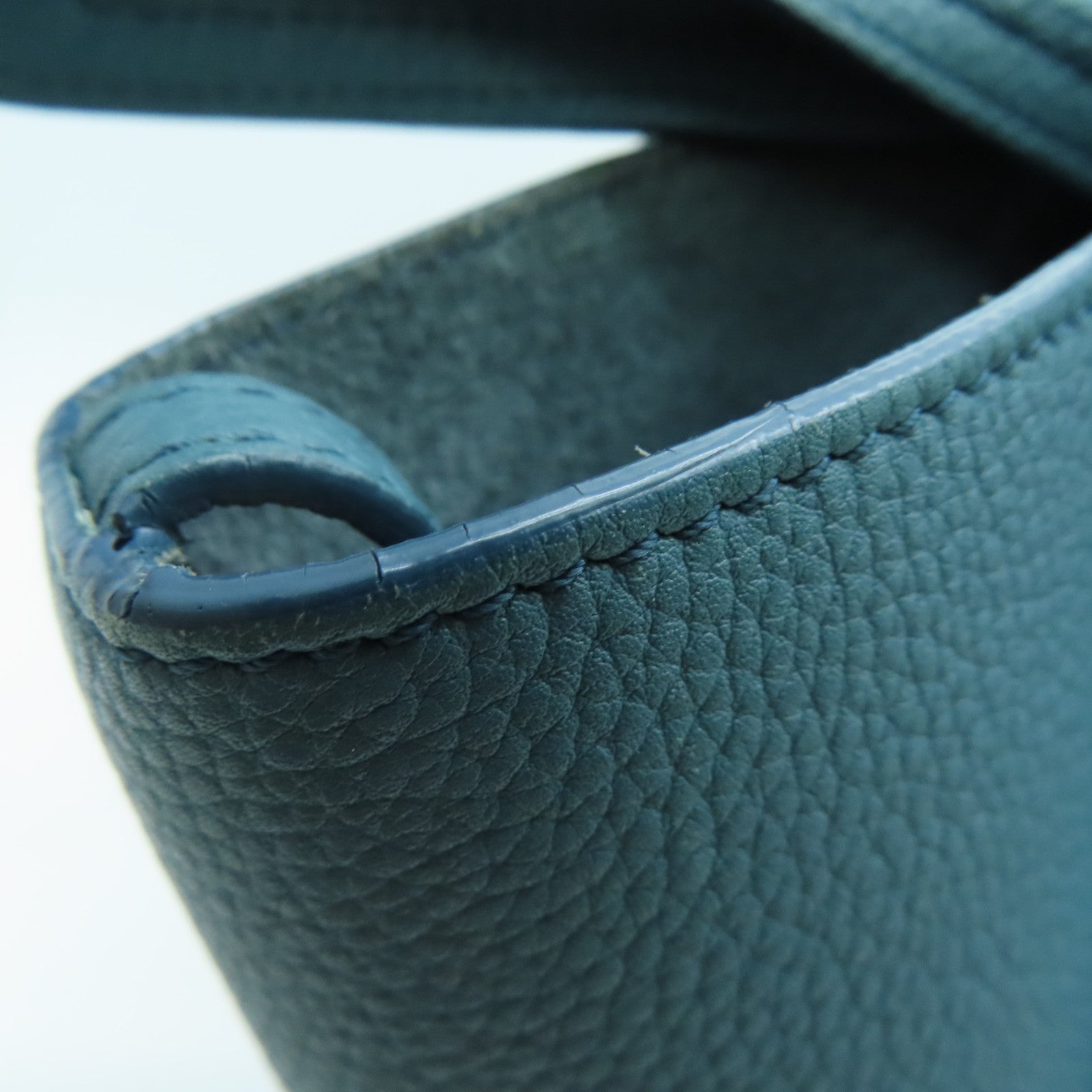 CELINE [Sharp Discount] Cowhide Leather Handbag Blue