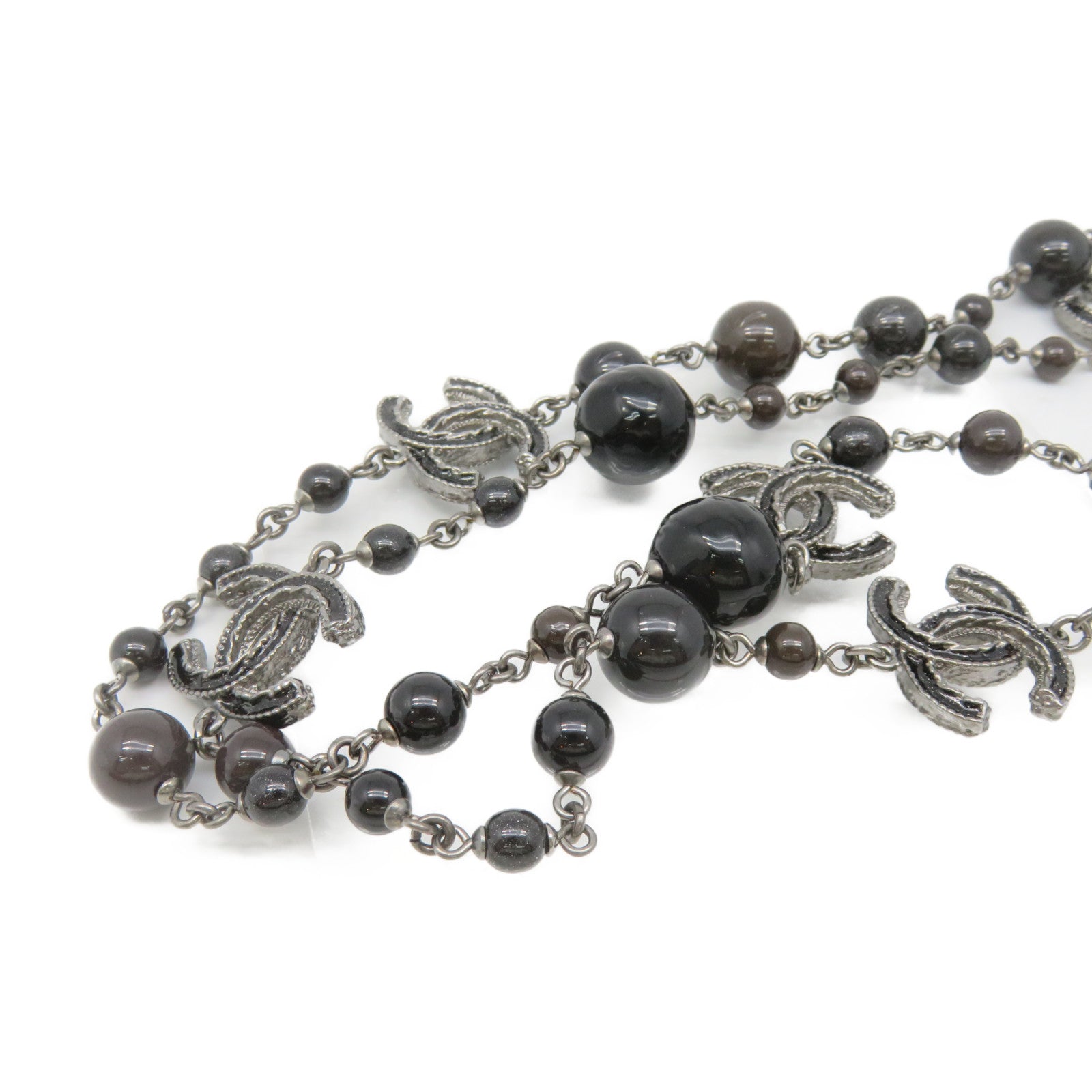 CHANEL Metal / Imitation Pearl CC Necklace Black