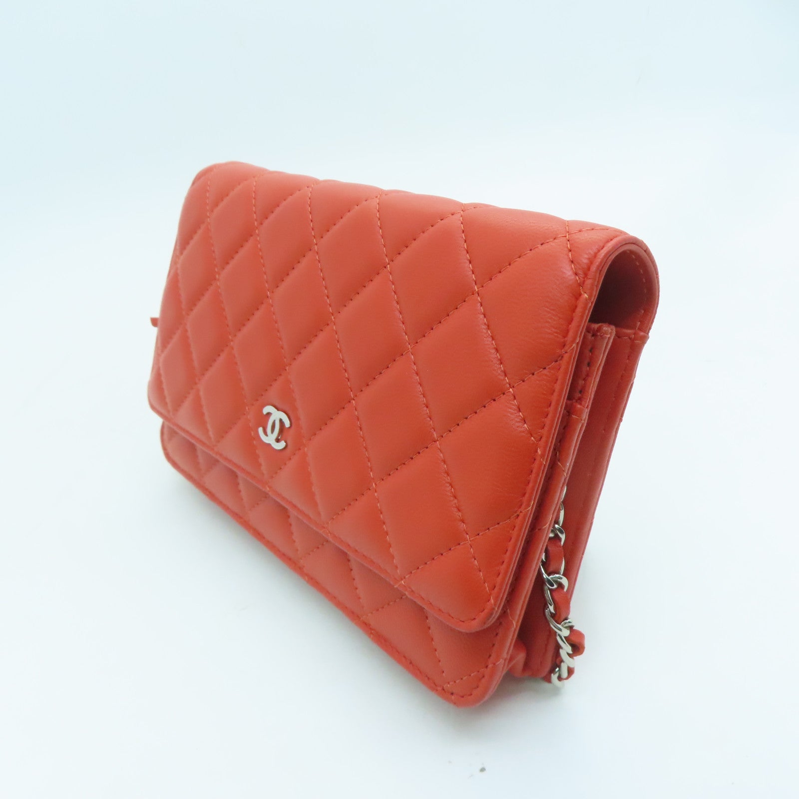 CHANEL Rhombus Sheepskin Leather Chain Shoulder Silver Buckle Chain Shoulder Bag Red