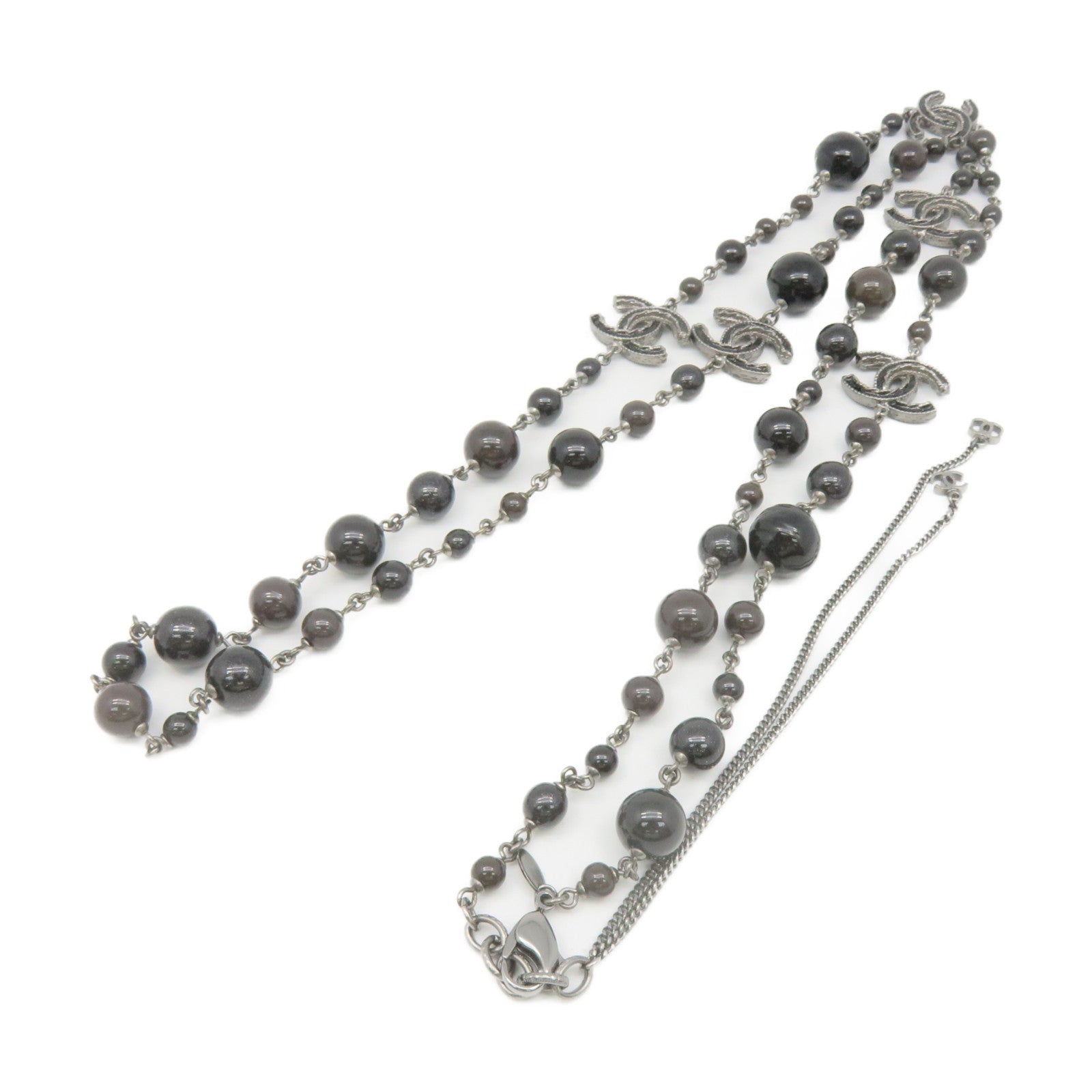 CHANEL Metal / Imitation Pearl CC Necklace Black