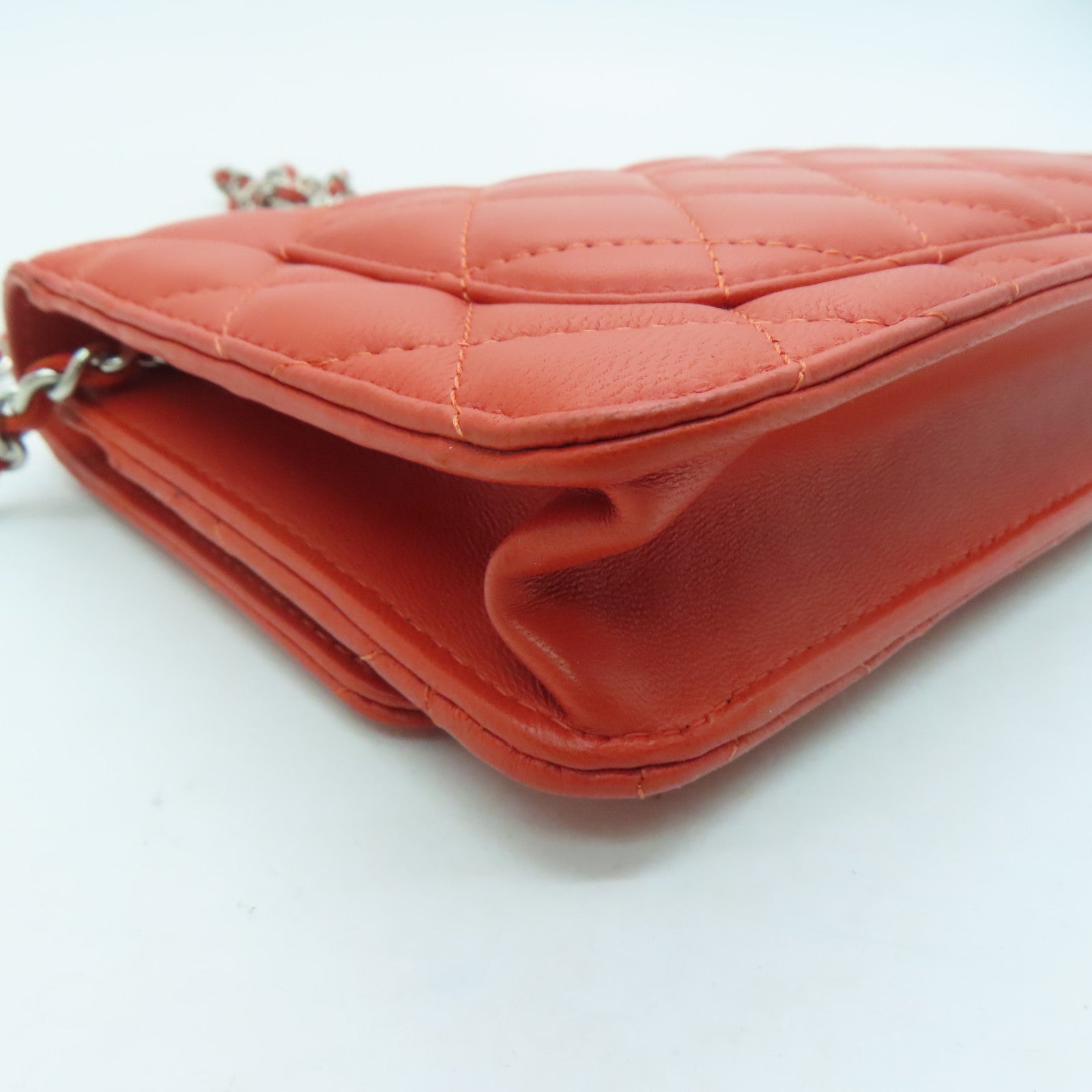 CHANEL Rhombus Sheepskin Leather Chain Shoulder Silver Buckle Chain Shoulder Bag Red