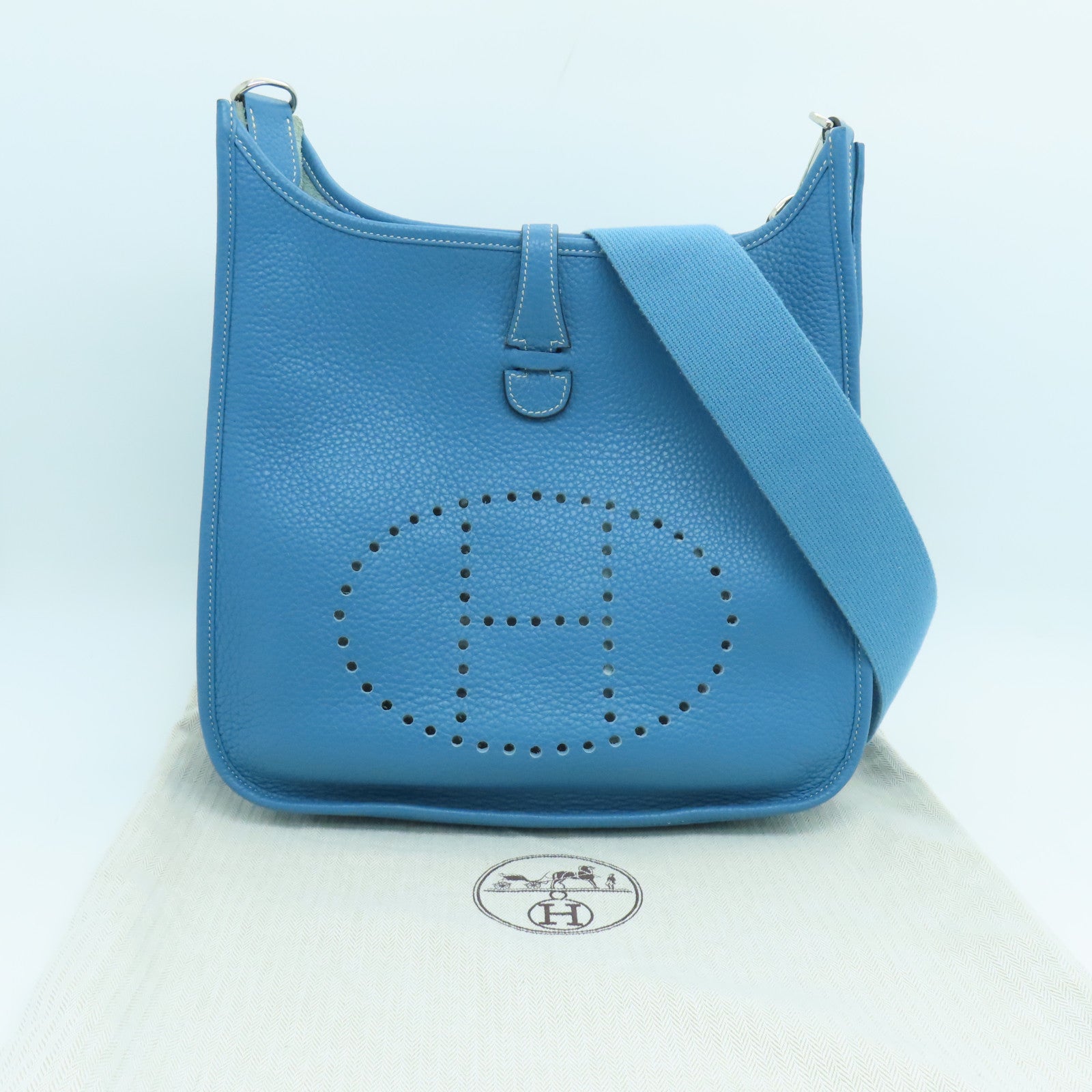HERMES Clemence皮革Evelyne PM Shoulder Bag銀扣肩背袋藍色