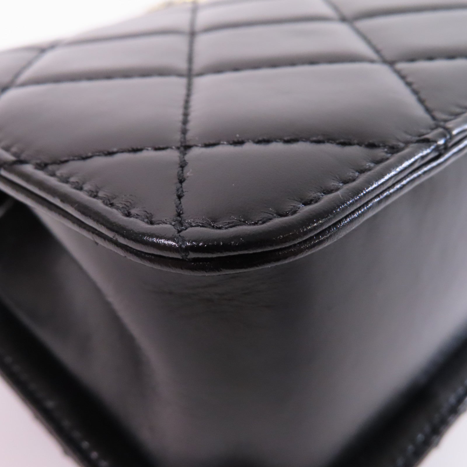 CHANEL 菱格牛皮皮革Chain Shoulder Bag金扣鏈帶肩背袋黑色