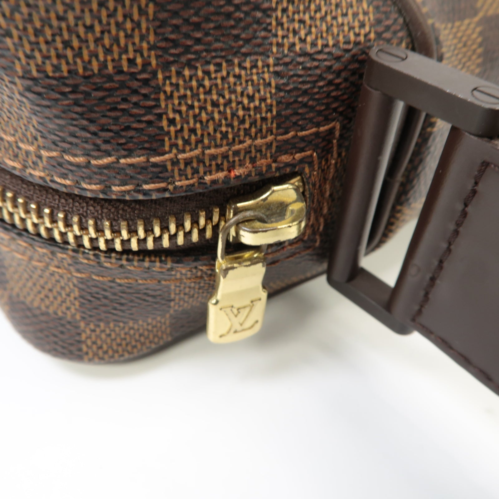 LOUIS VUITTON Damier Olav PM金扣肩背袋棕色