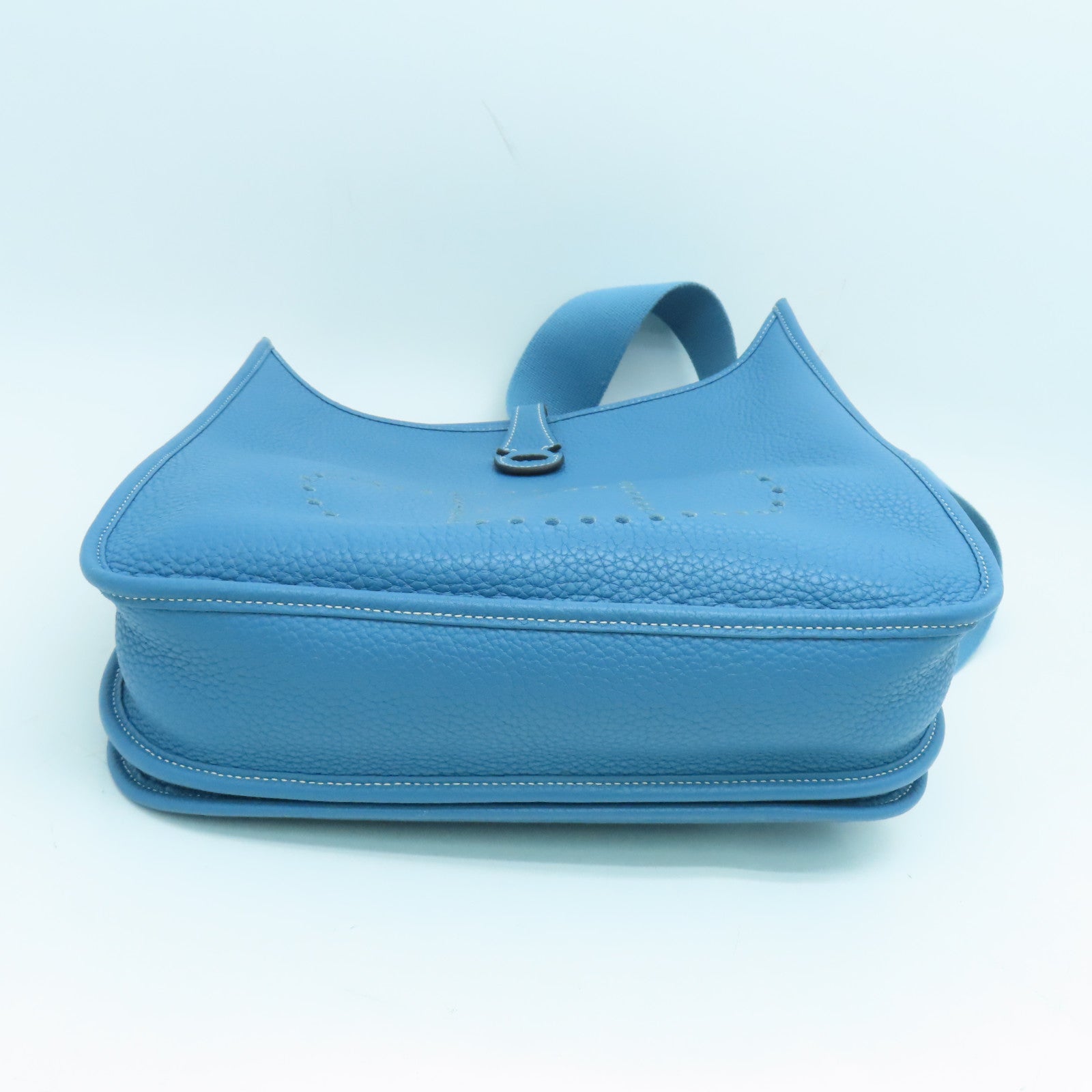 HERMES Clemence皮革Evelyne PM Shoulder Bag銀扣肩背袋藍色
