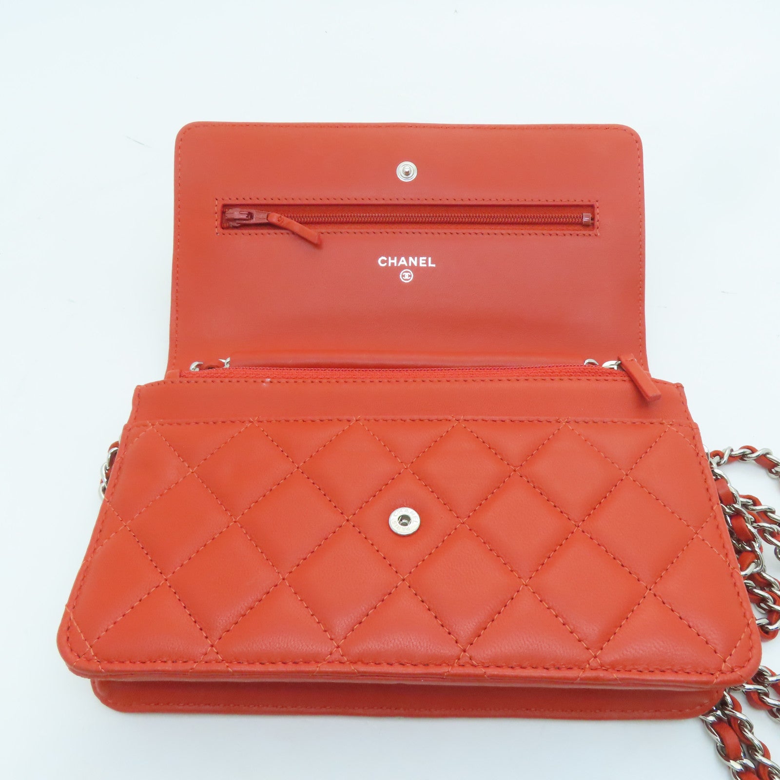 CHANEL Rhombus Sheepskin Leather Chain Shoulder Silver Buckle Chain Shoulder Bag Red