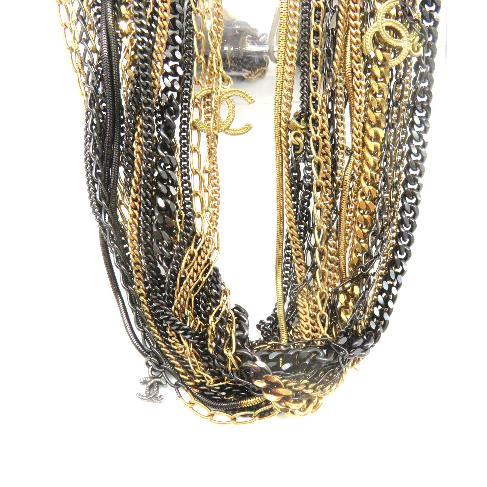 CHANEL Metal Necklace Black/Gold