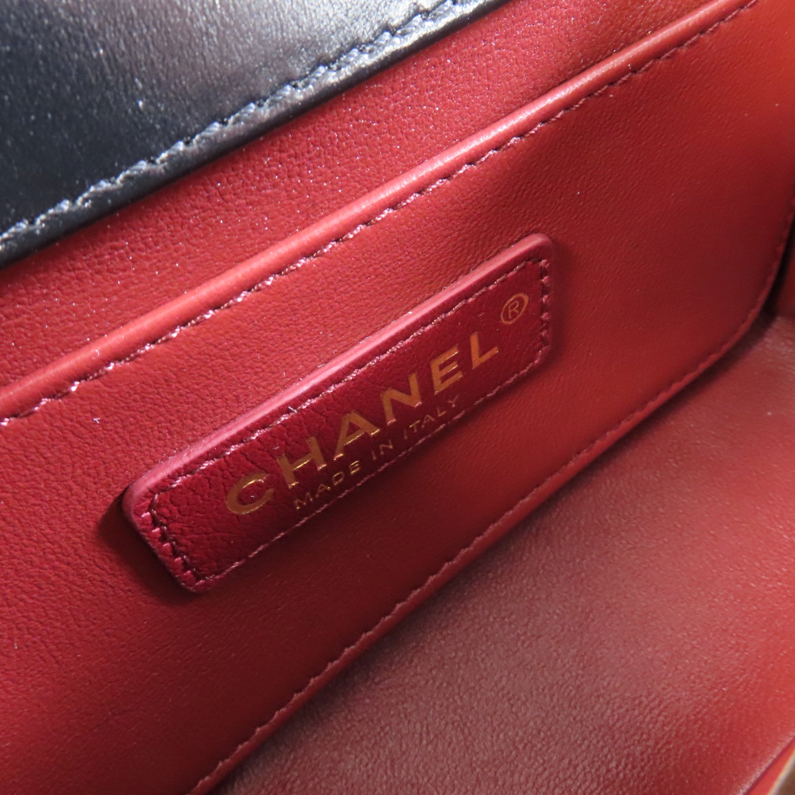 CHANEL 菱格牛皮皮革Chain Shoulder Bag金扣鏈帶肩背袋黑色