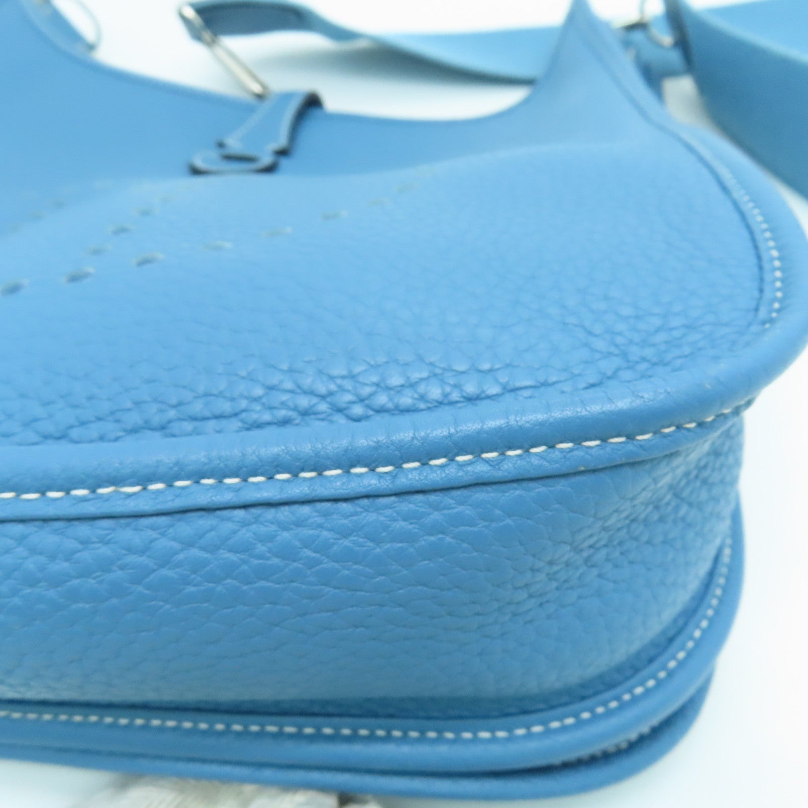 HERMES Clemence皮革Evelyne PM Shoulder Bag銀扣肩背袋藍色