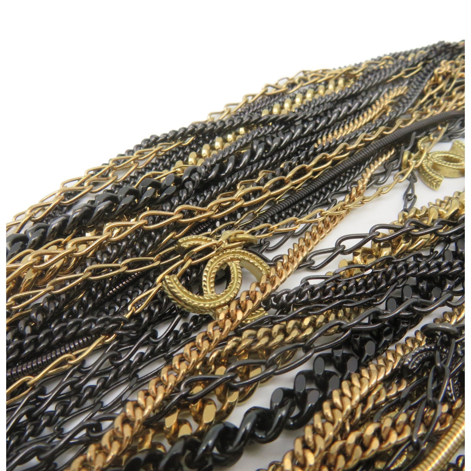 CHANEL Metal Necklace Black/Gold