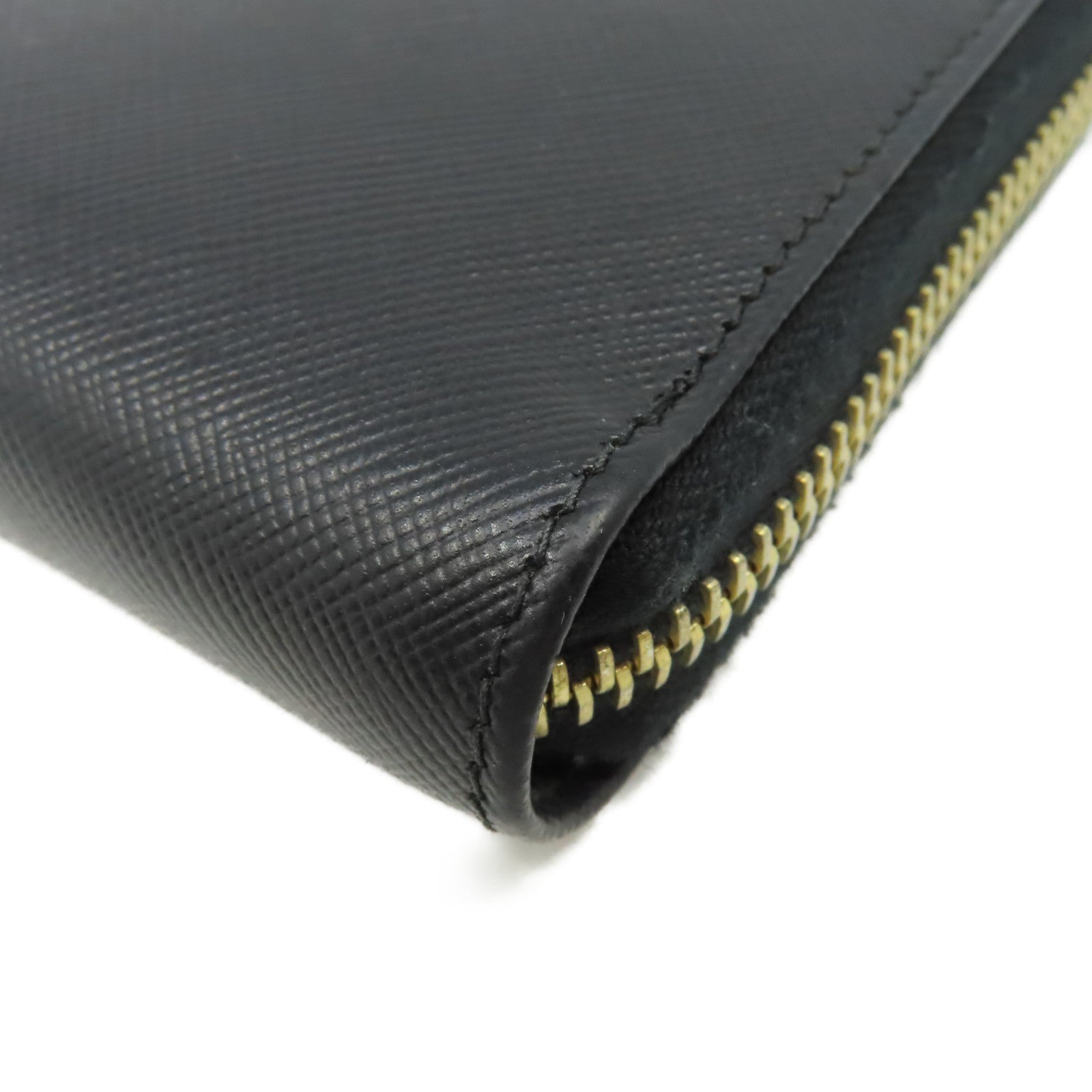 PRADA Saffiano皮革Zipper Long Wallet拉鏈長錢包黑色
