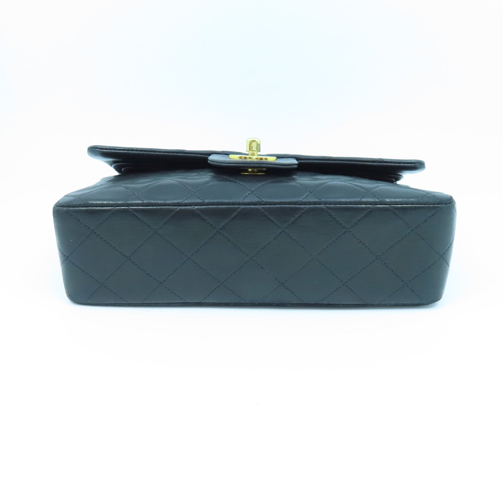 CHANEL 【激減優惠】菱格皮革Classic Chain Shoulder Bag金扣鏈帶肩背袋黑色
