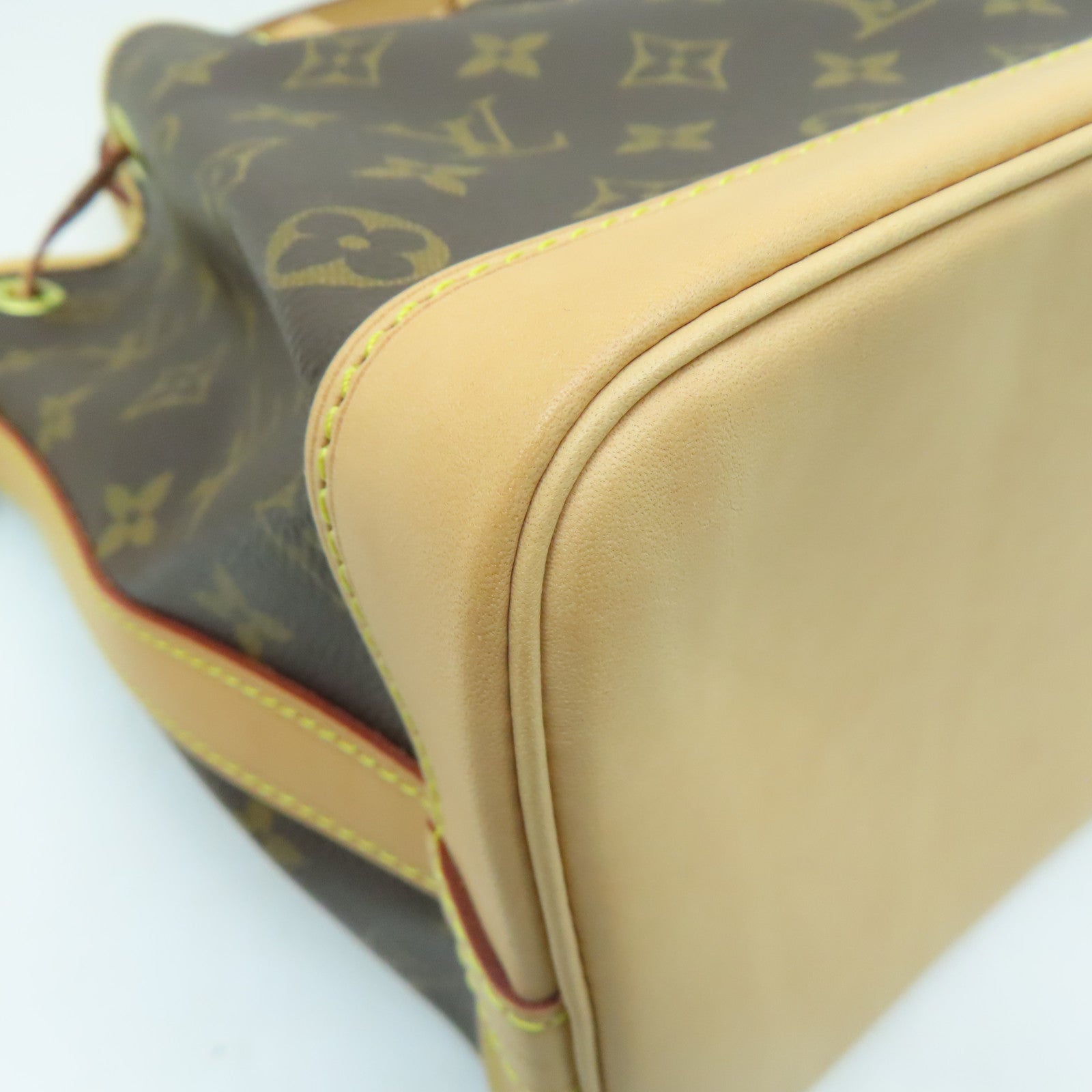LOUIS VUITTON Monogram Noe BB金扣肩背袋啡色