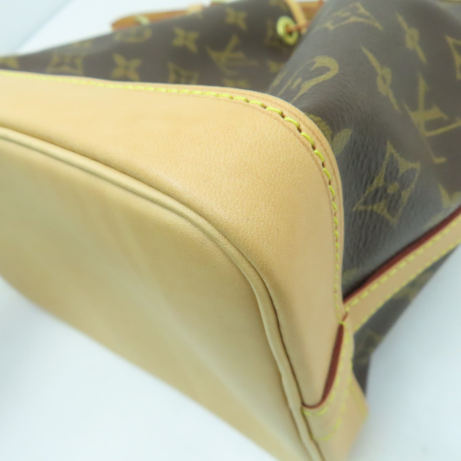 LOUIS VUITTON Monogram Noe BB金扣肩背袋啡色