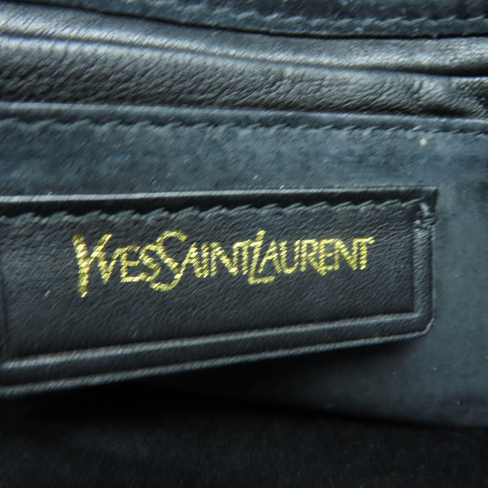 SAINT LAURENT 漆皮皮革Shoulder Bag金扣肩背袋黑色