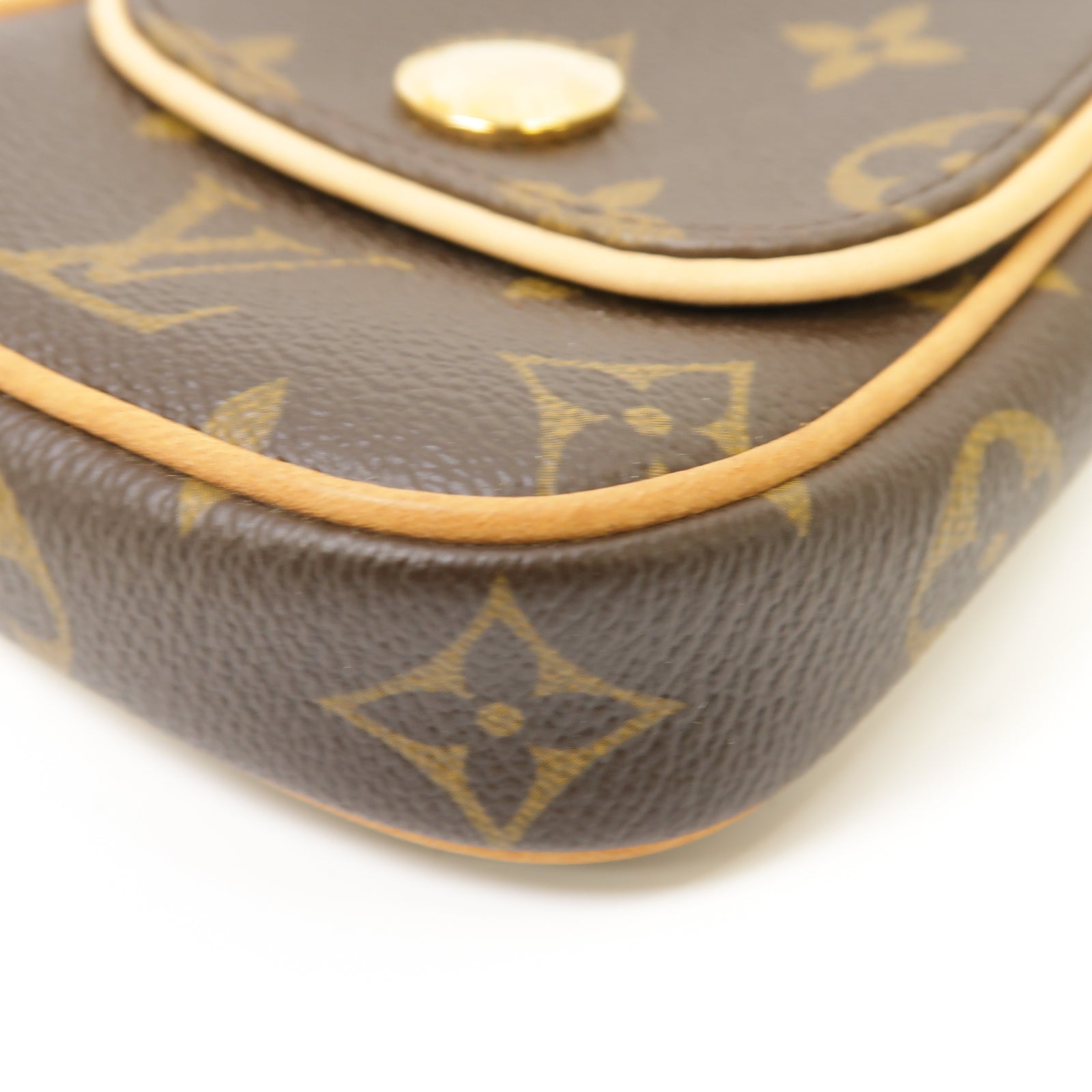 LOUIS VUITTON Monogram Pochette Turam Pouch金扣肩背袋棕色