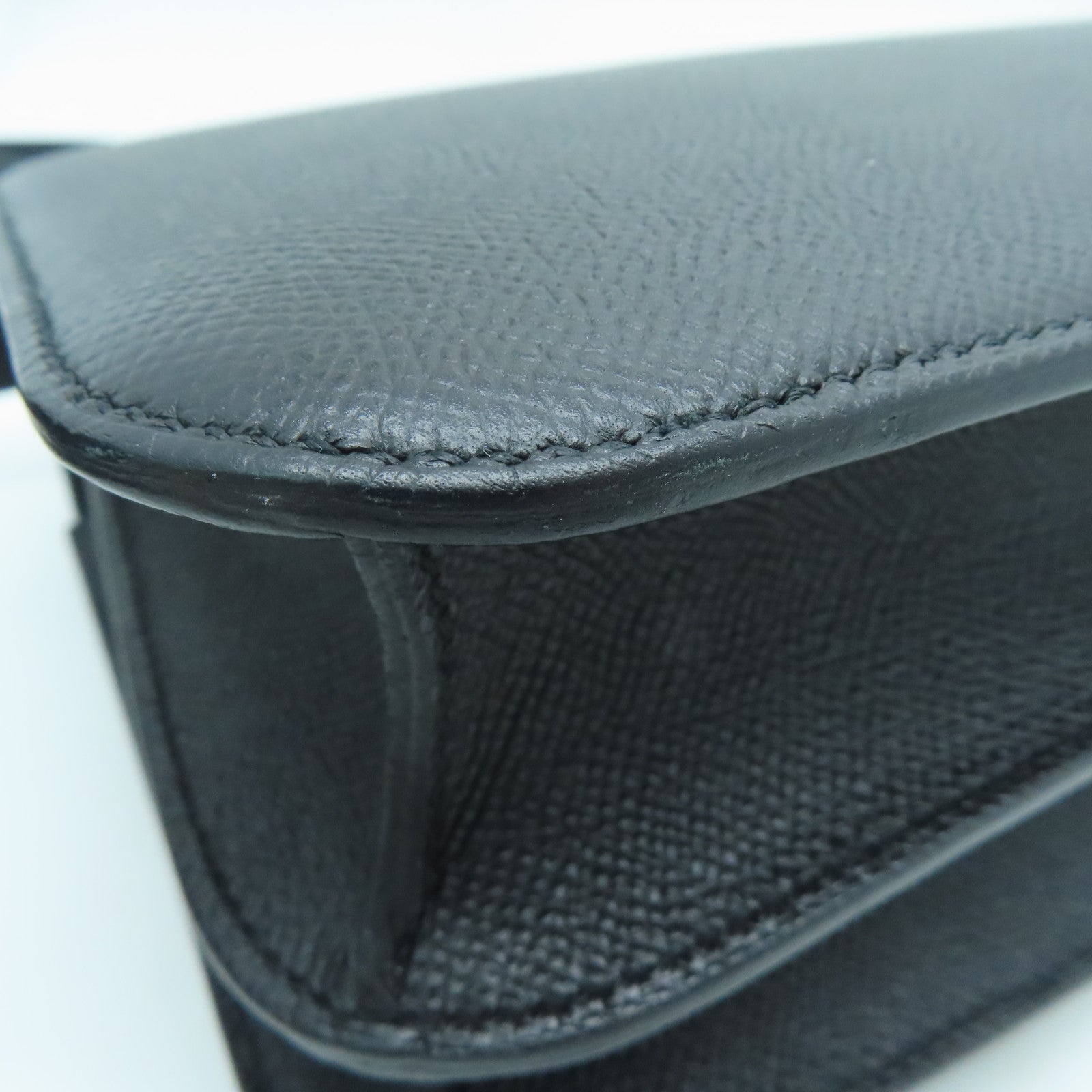 HERMES 【激减优惠】Epsom皮革Constance 24 Enamel银扣肩背袋Noir/黑色