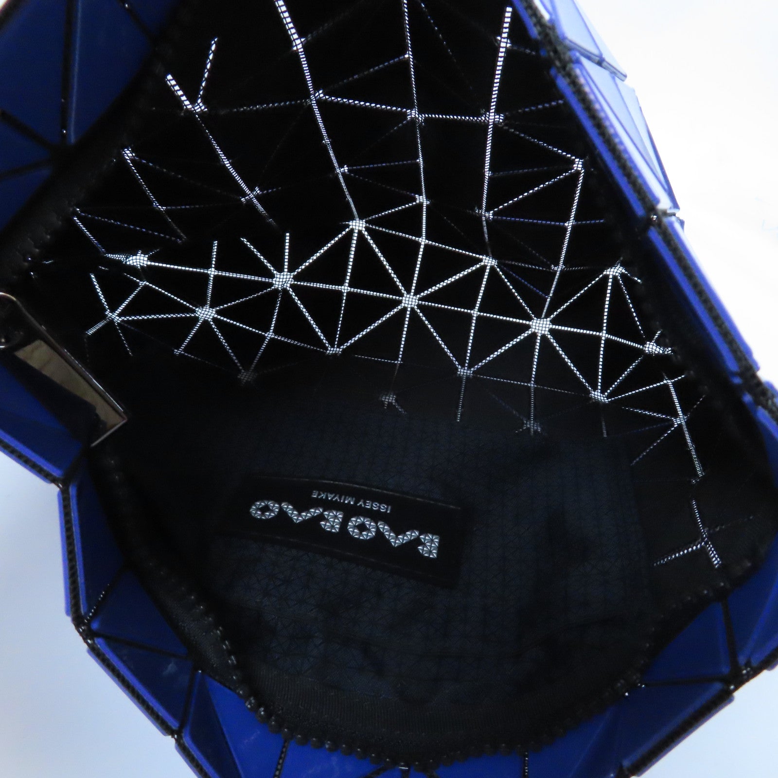ISSEY MIYAKE PVC Handbag銀扣手挽袋藍色