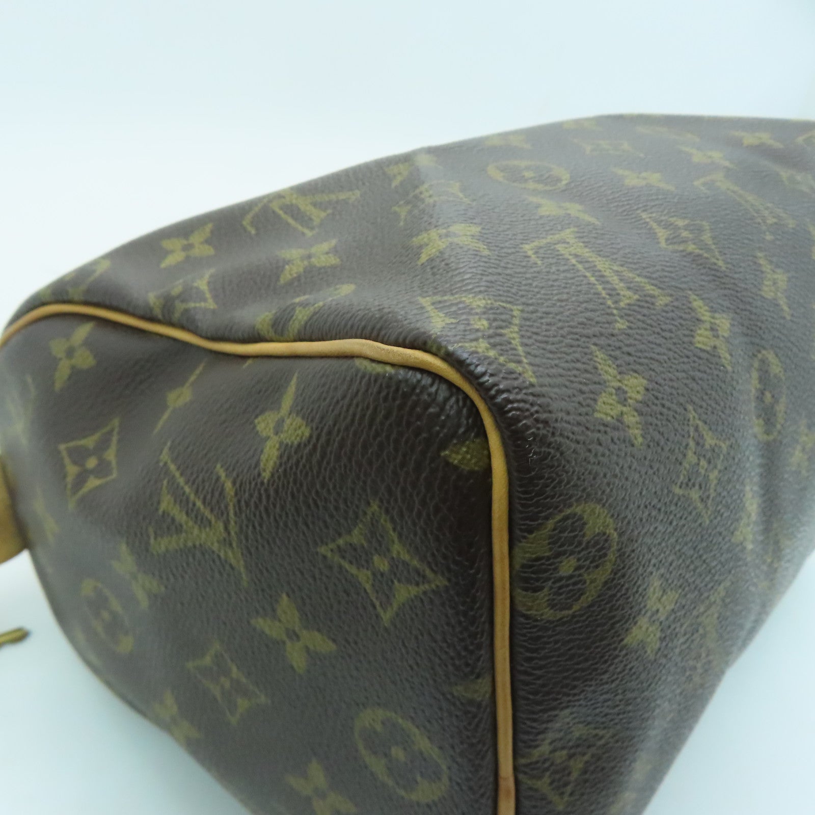 LOUIS VUITTON Monogram Speedy 25 Gold Buckle Hand Bag Brown