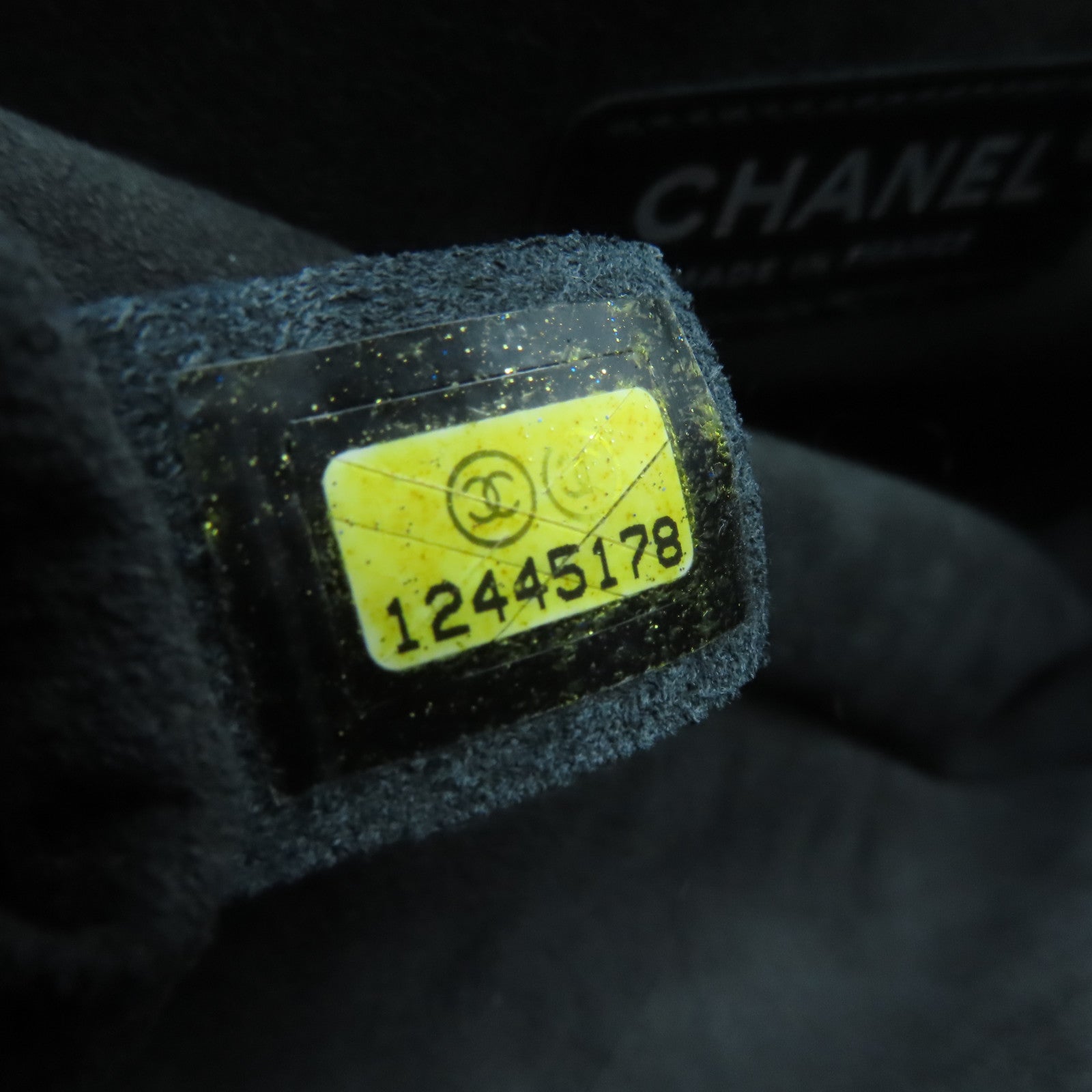 CHANEL rhombic cowhide leather / furry Chain Shoulder Bag silver buckle chain shoulder bag black
