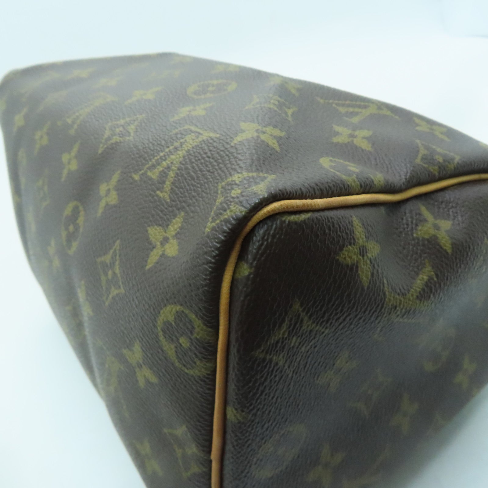 LOUIS VUITTON Monogram Speedy 25 Gold Buckle Hand Bag Brown