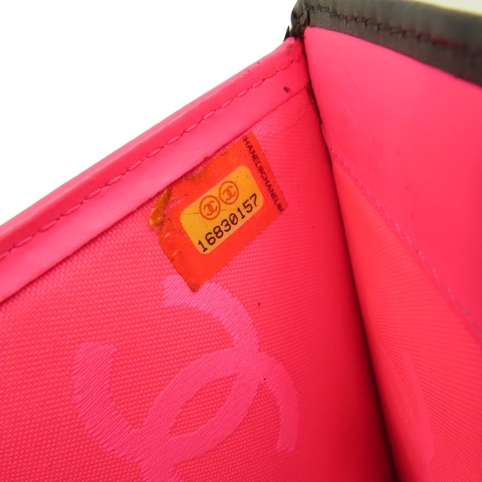 CHANEL 菱格牛皮皮革Cambon Long Wallet銀扣長錢包黑色/粉紅色