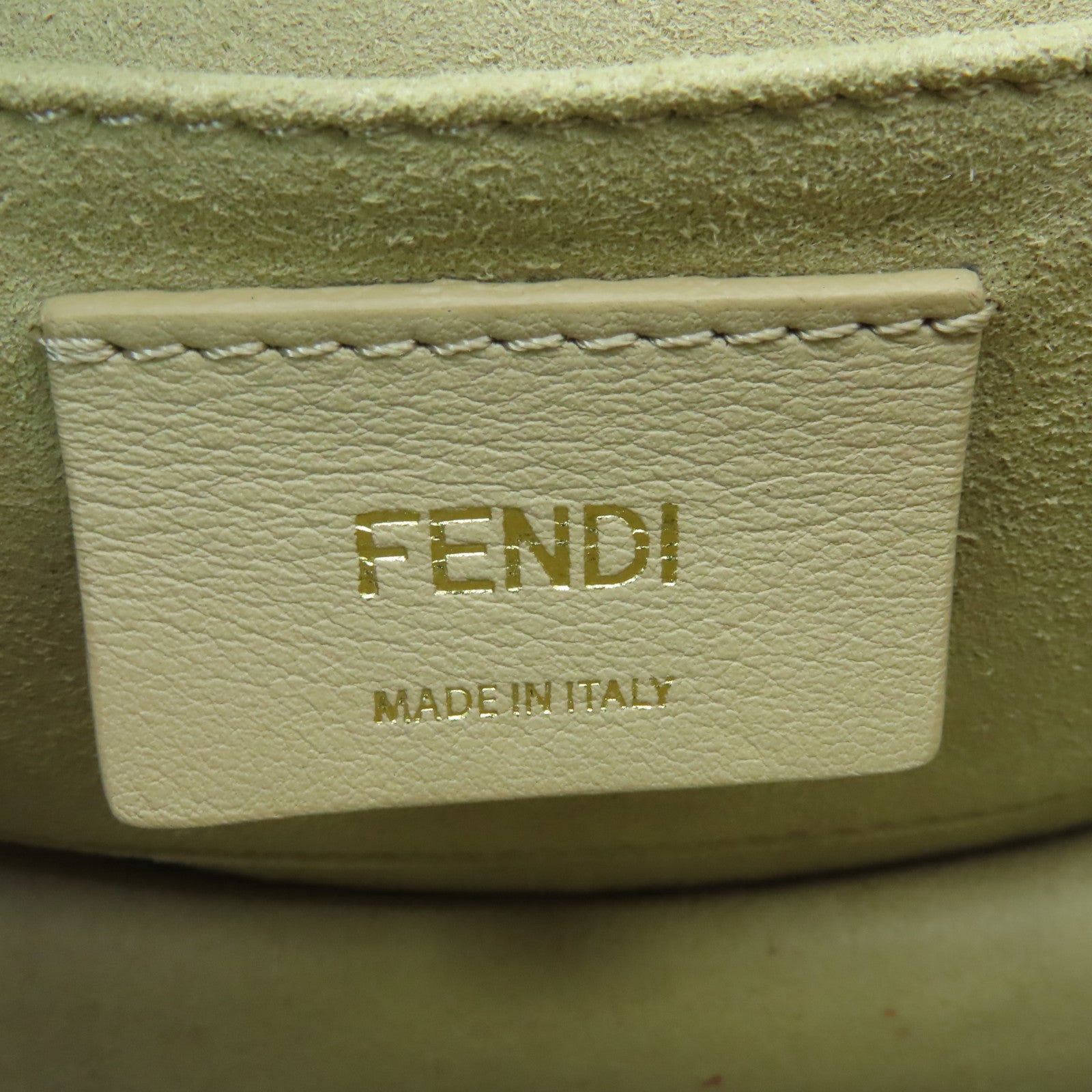 FENDI 牛皮皮革Kan I金扣鏈帶肩背袋紅色
