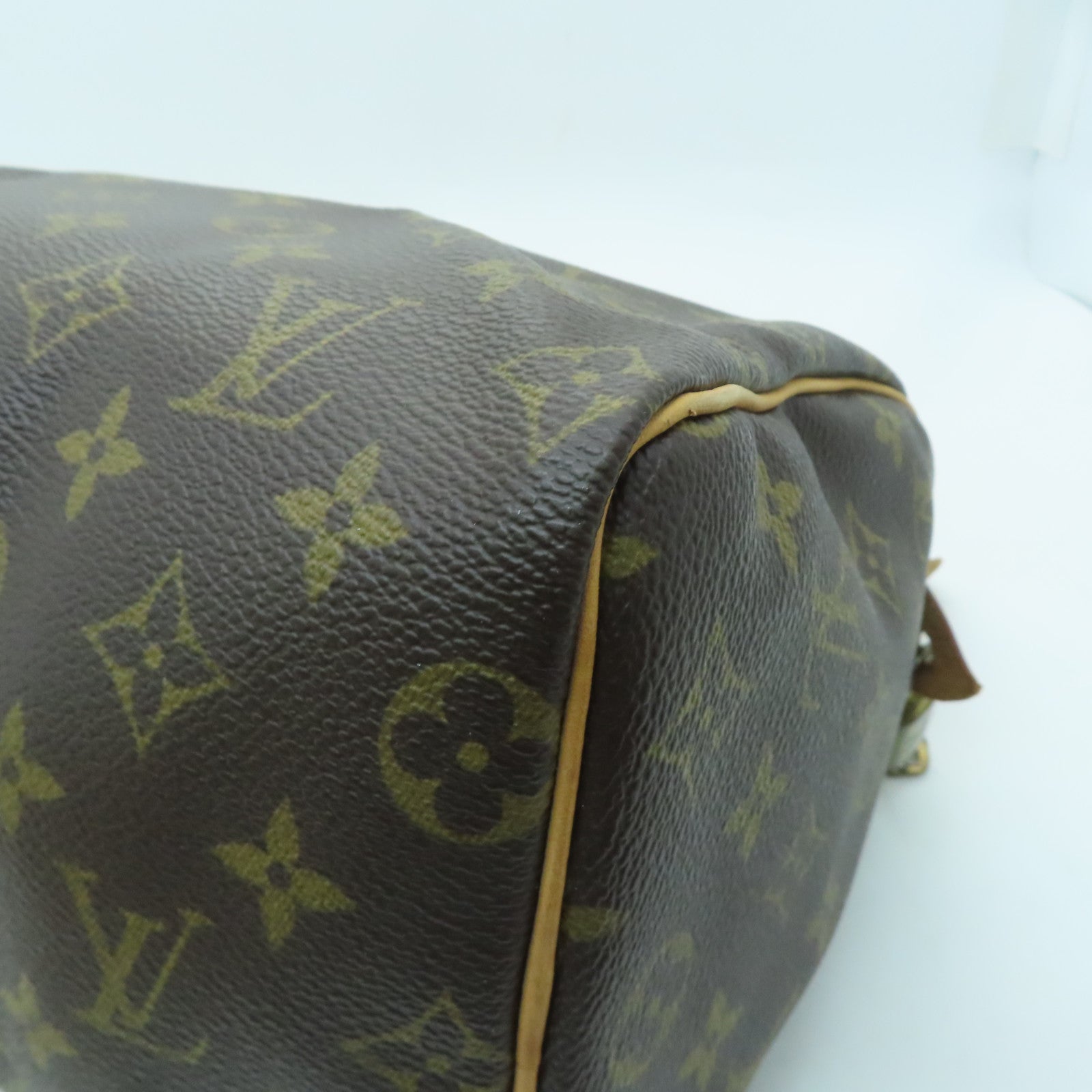 LOUIS VUITTON Monogram Speedy 25 Gold Buckle Hand Bag Brown