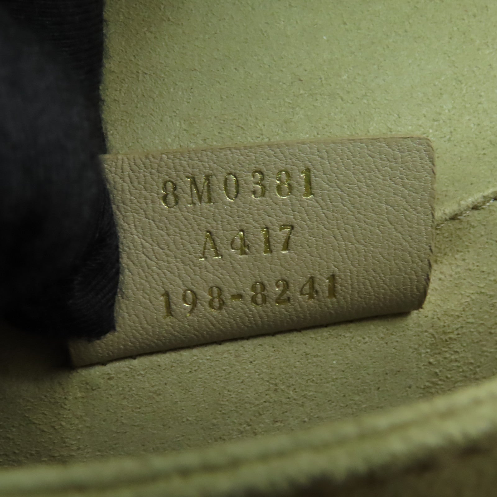 FENDI 牛皮皮革Kan I金扣鏈帶肩背袋紅色