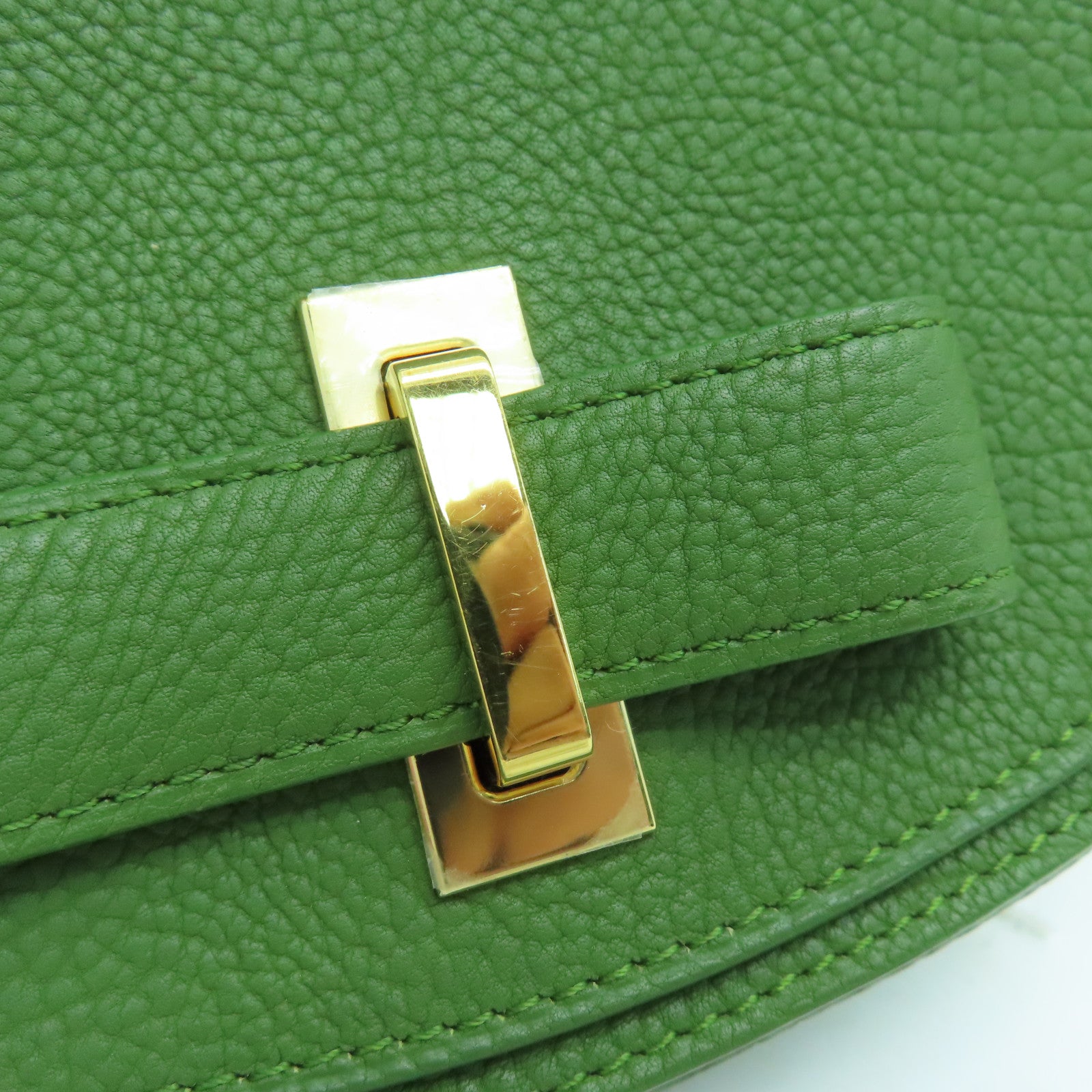 Delvaux 牛皮皮革Le Mutin Mini Shoulder Bag金扣肩背袋绿色