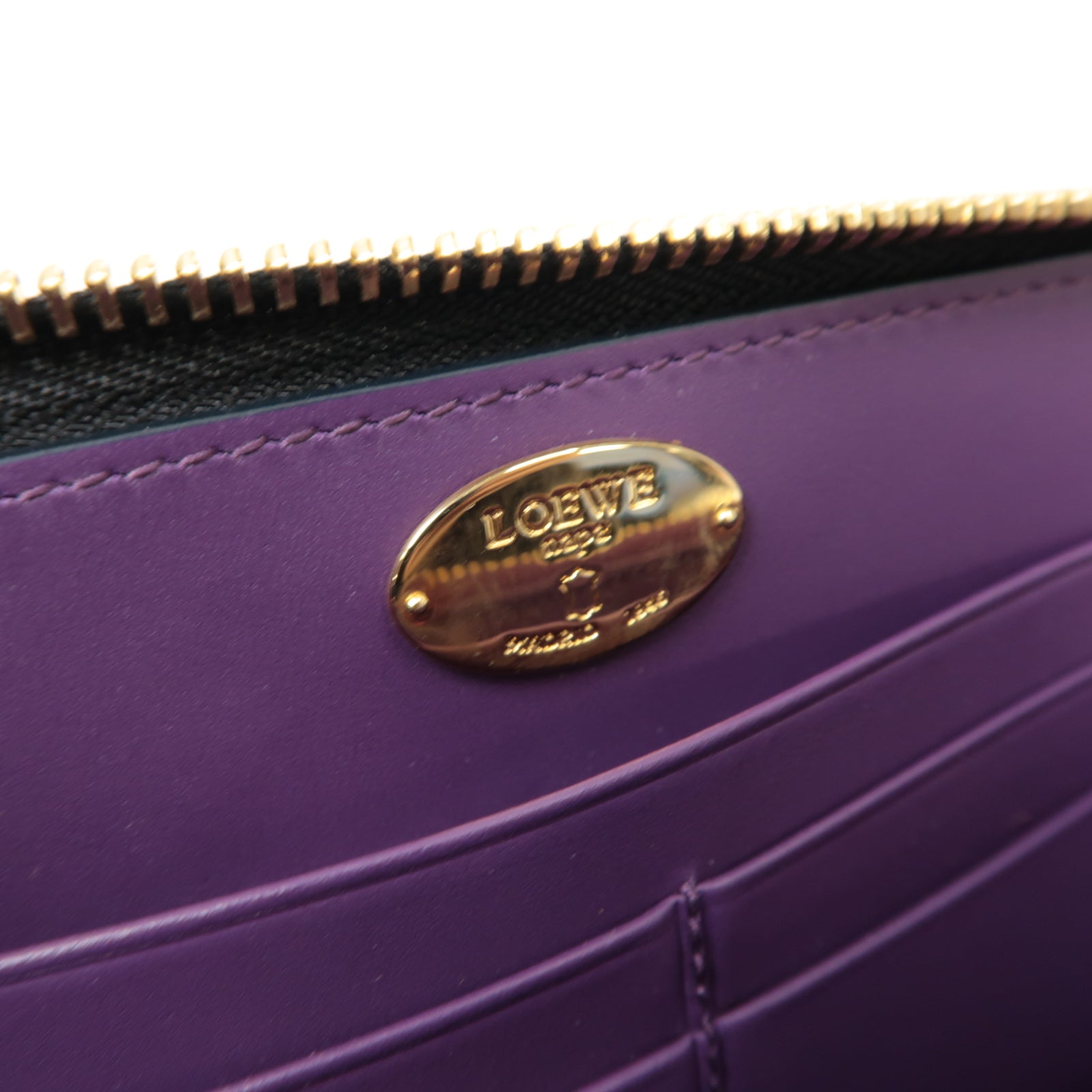 LOEWE 羊皮皮革Long Wallet金扣長錢包黑色/紫色