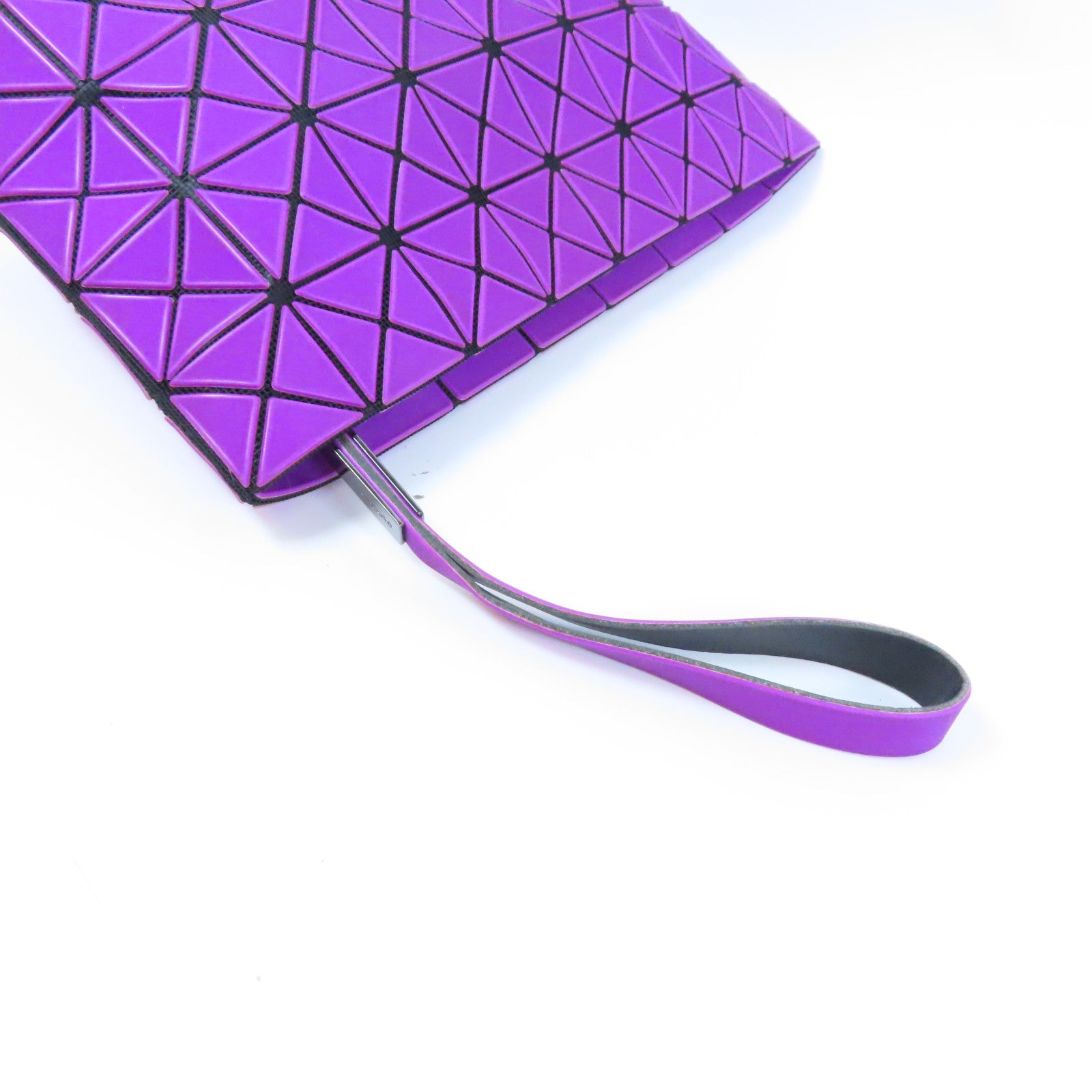 ISSEY MIYAKE PVC Pouch銀扣手拿包紫色
