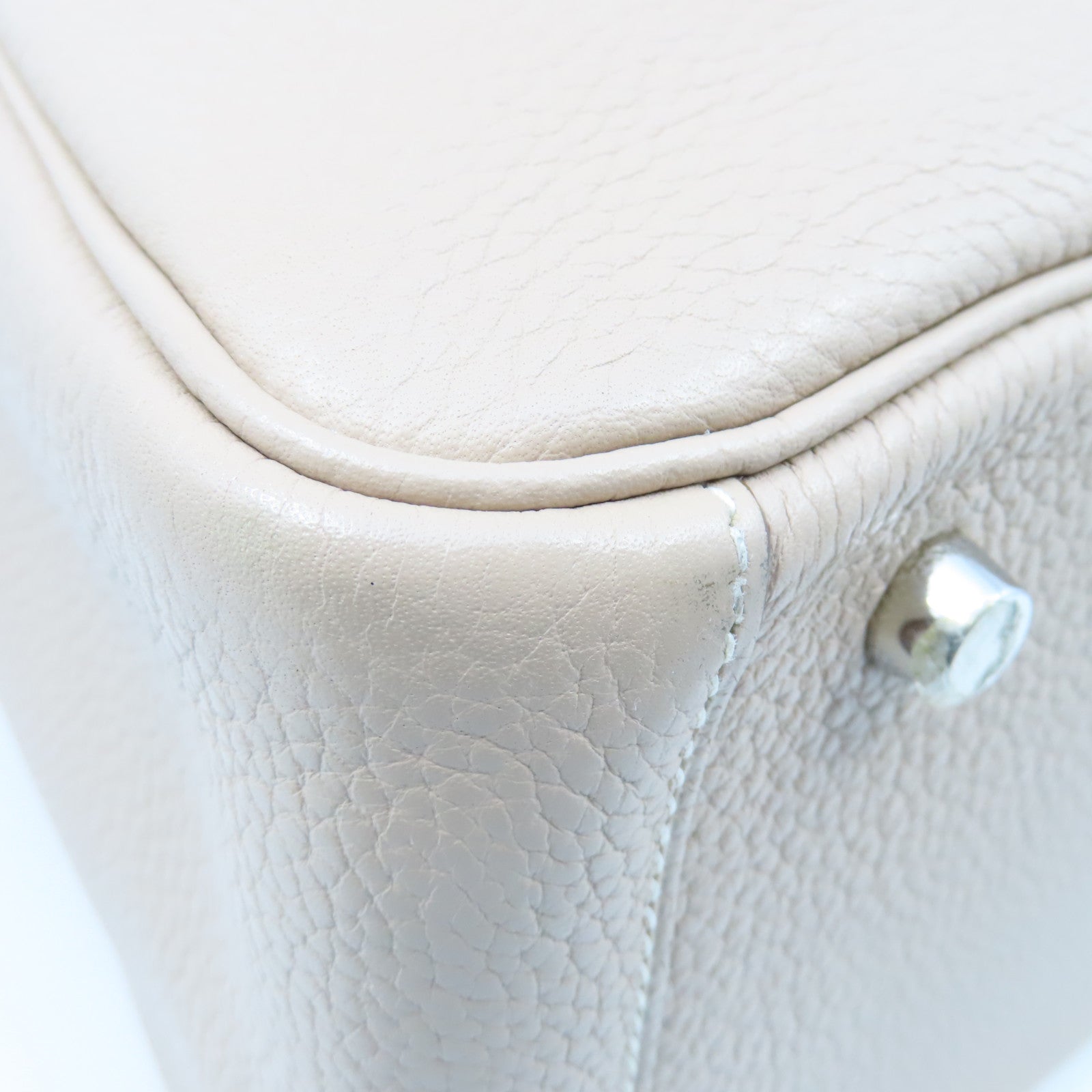 HERMES Clemence皮革Lindy 30銀扣手挽肩背兩用袋Gris Tourterelle米色