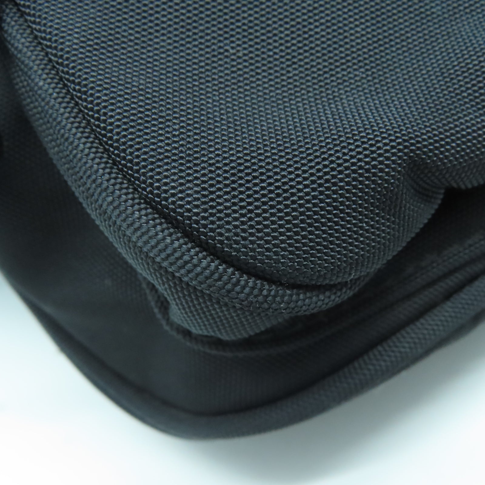 BALENCIAGA 【激減優惠】尼龍Waist Bag銀扣腰包黑色