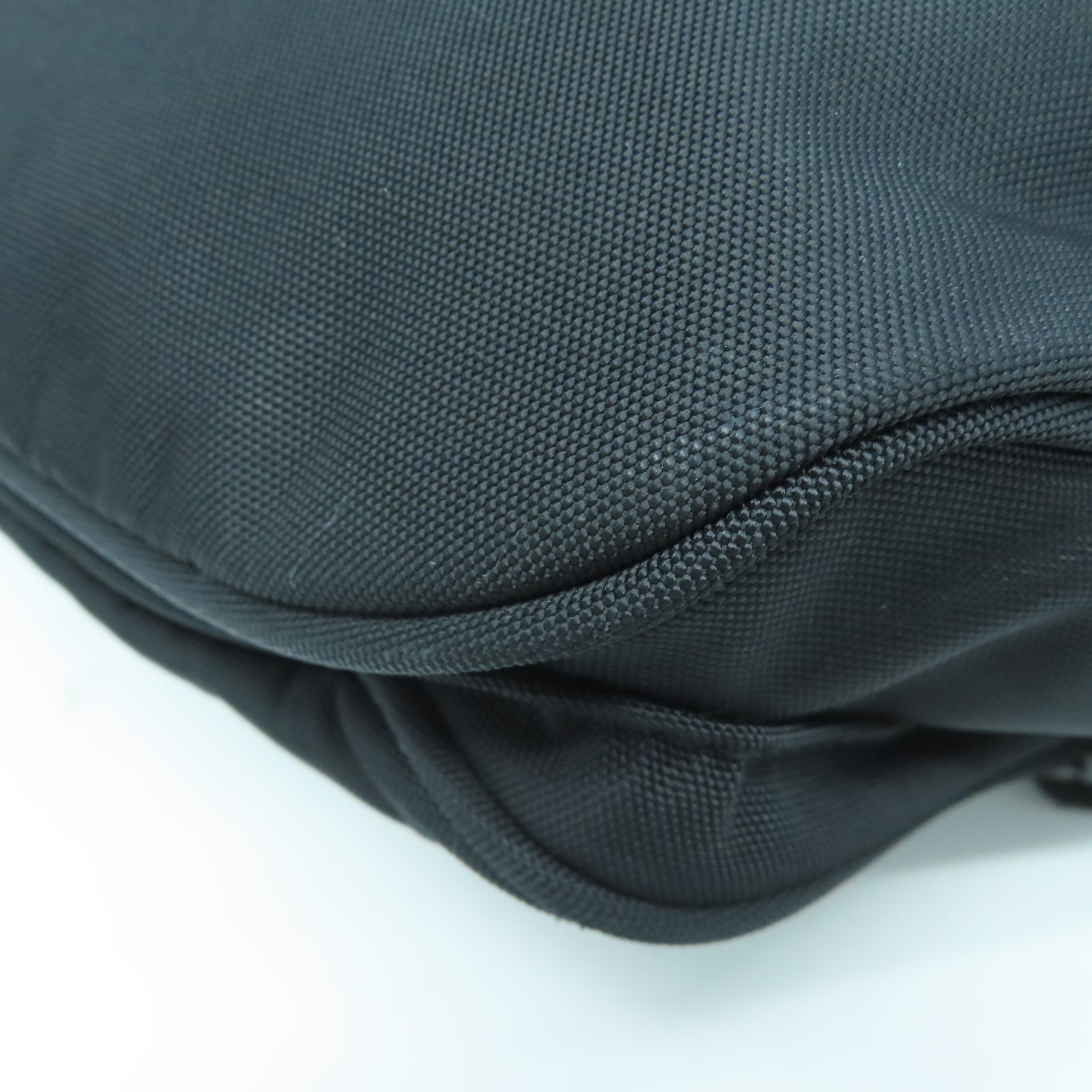 BALENCIAGA 【激減優惠】尼龍Waist Bag銀扣腰包黑色