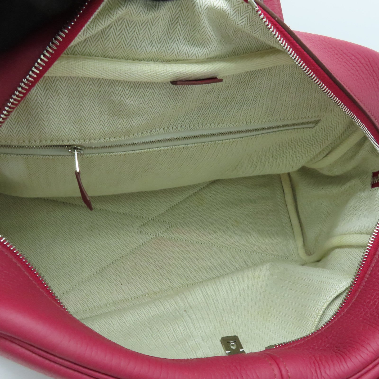 HERMES Clemence皮革Victoria银扣手挽袋Ruby酒红色