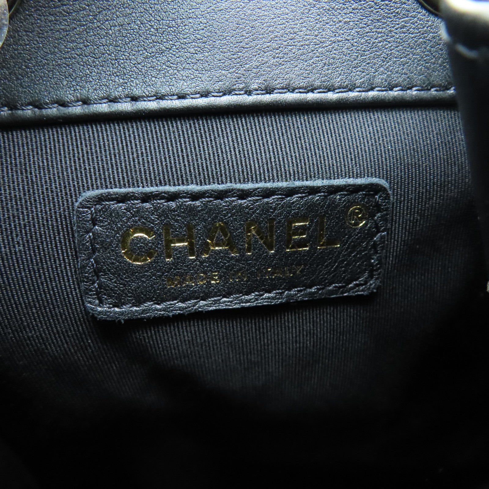 CHANEL rhombic cowhide leather Shoulder Bag gold buckle shoulder bag black