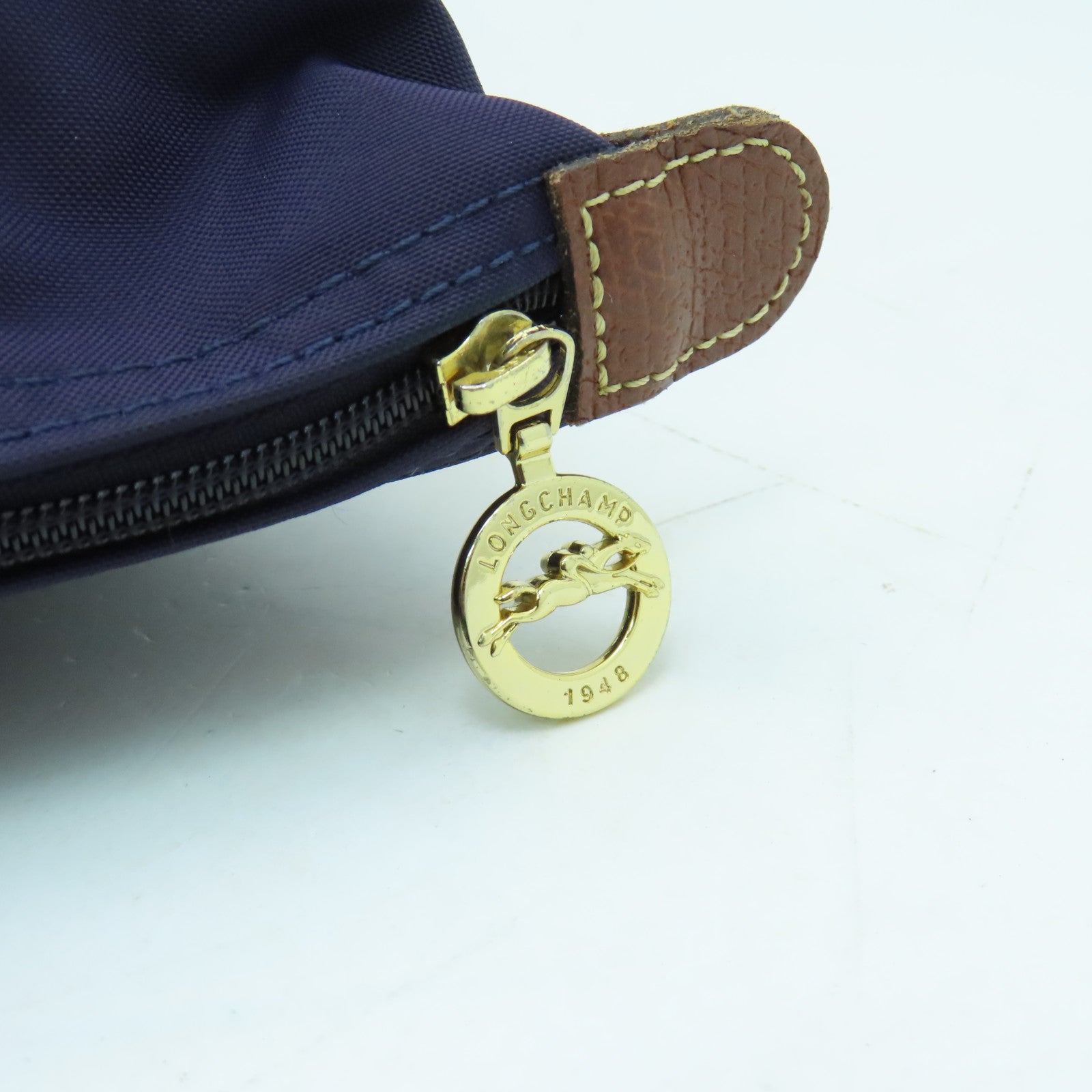 Longchamp 尼龍Shoulder Bag金扣肩背袋紫色