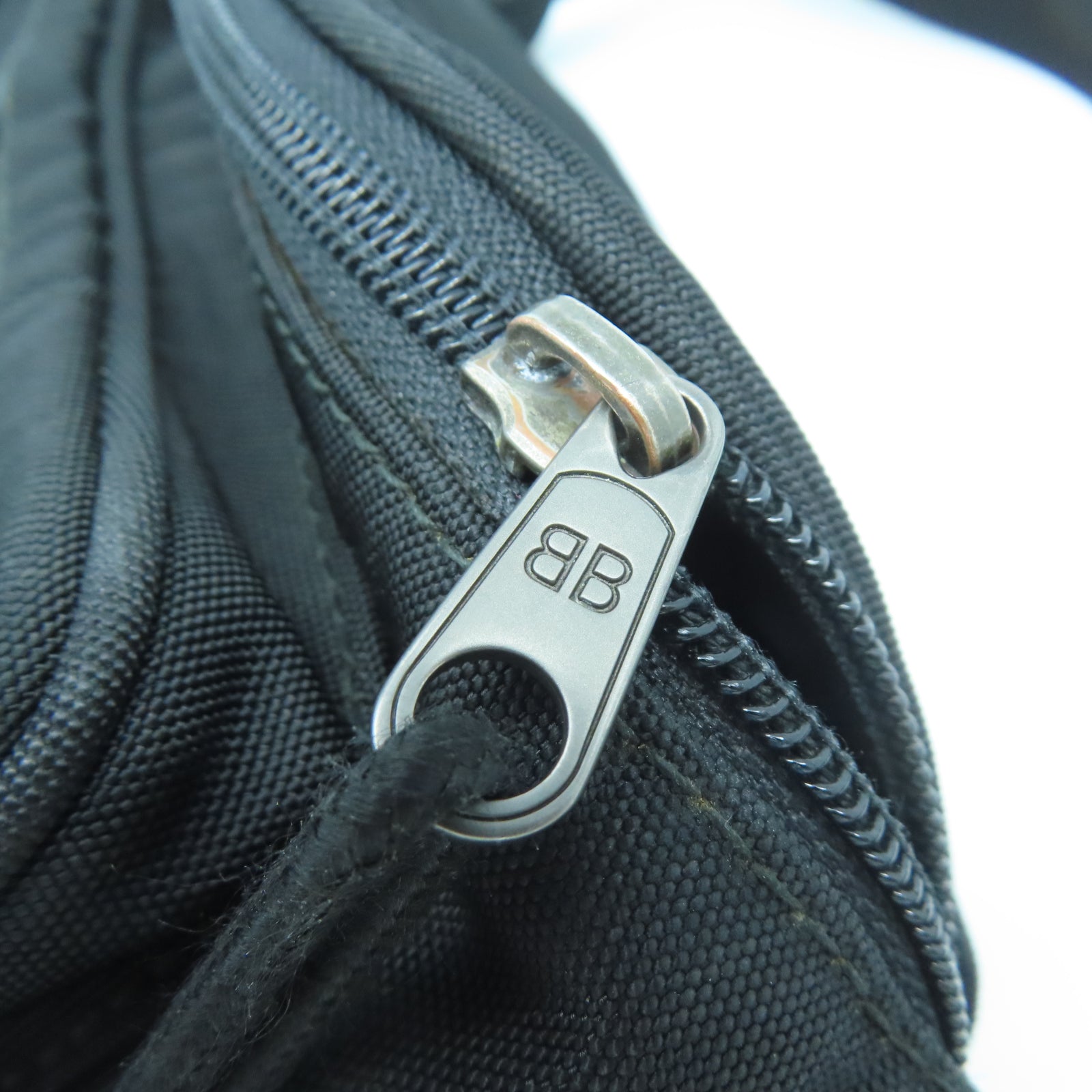 BALENCIAGA 【激減優惠】尼龍Waist Bag銀扣腰包黑色