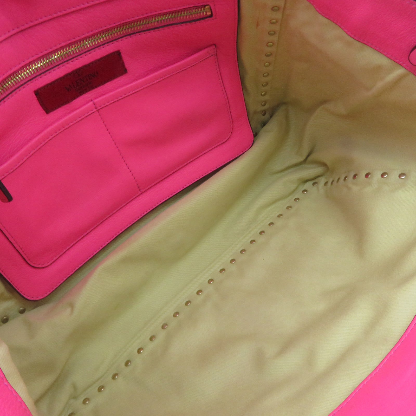 Valentino Sheepskin Leather Rock Studs 2Way Shoulder Bag Handle Shoulder Bag Pink